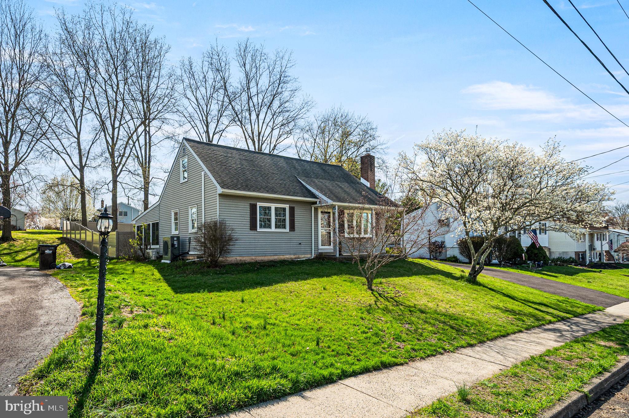 INDIAN VAL MDWS - Residential