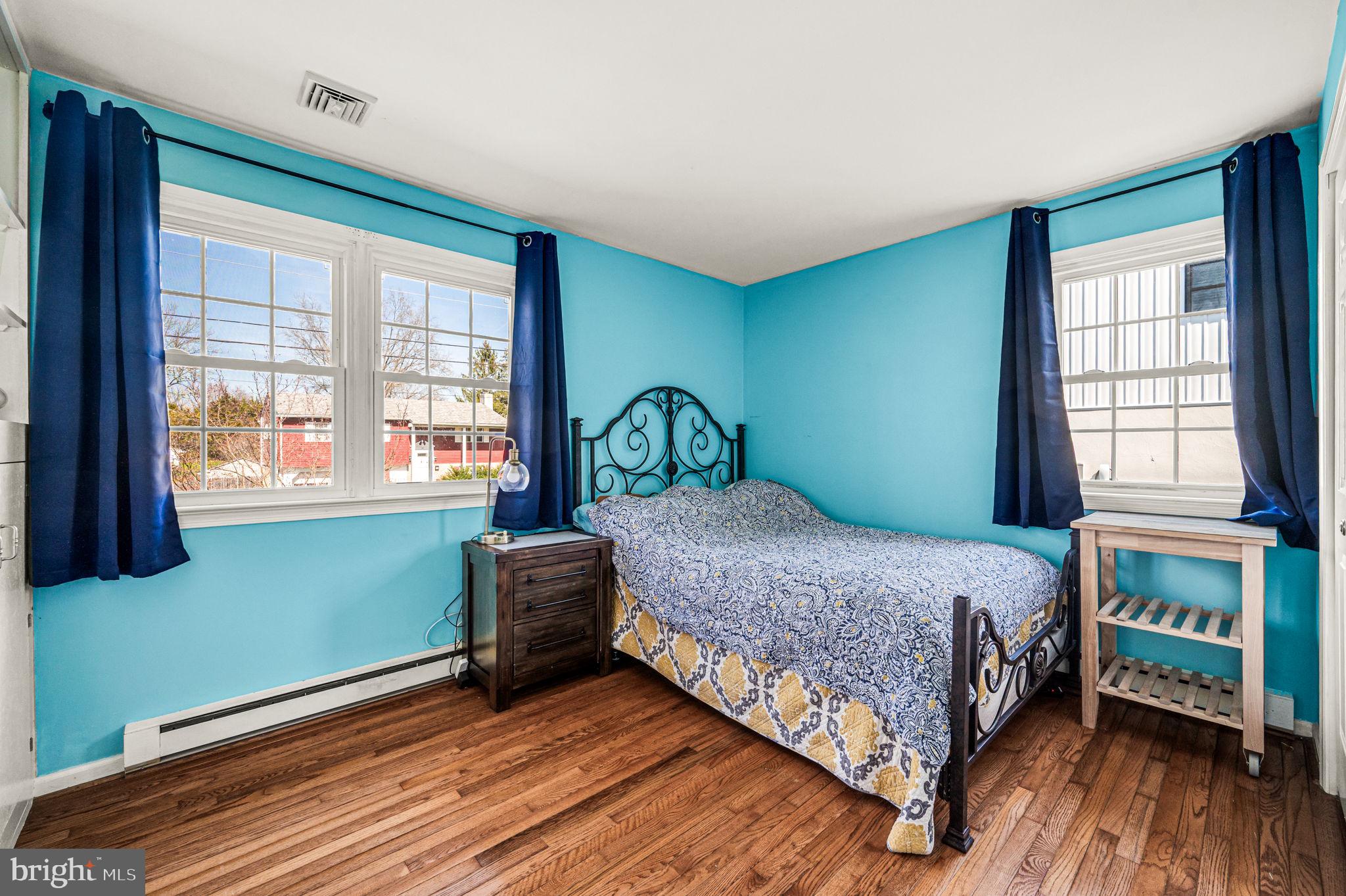 INDIAN VAL MDWS - Residential