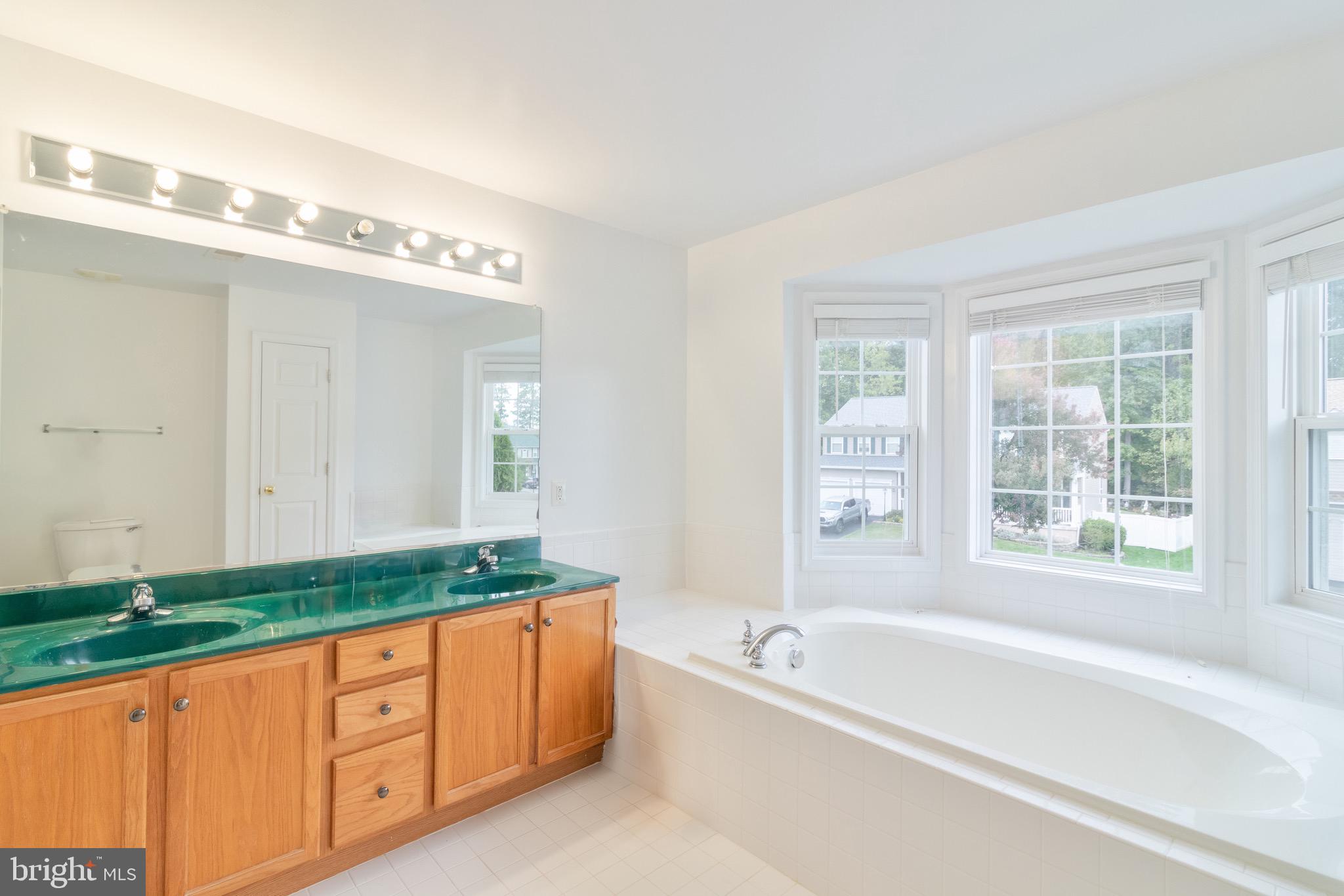 SOMERSET LANDING - Residential