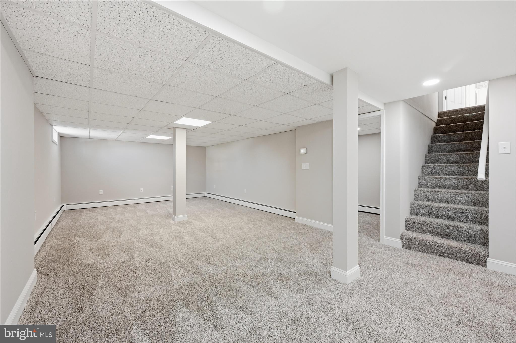 YORKVILLE - Residential