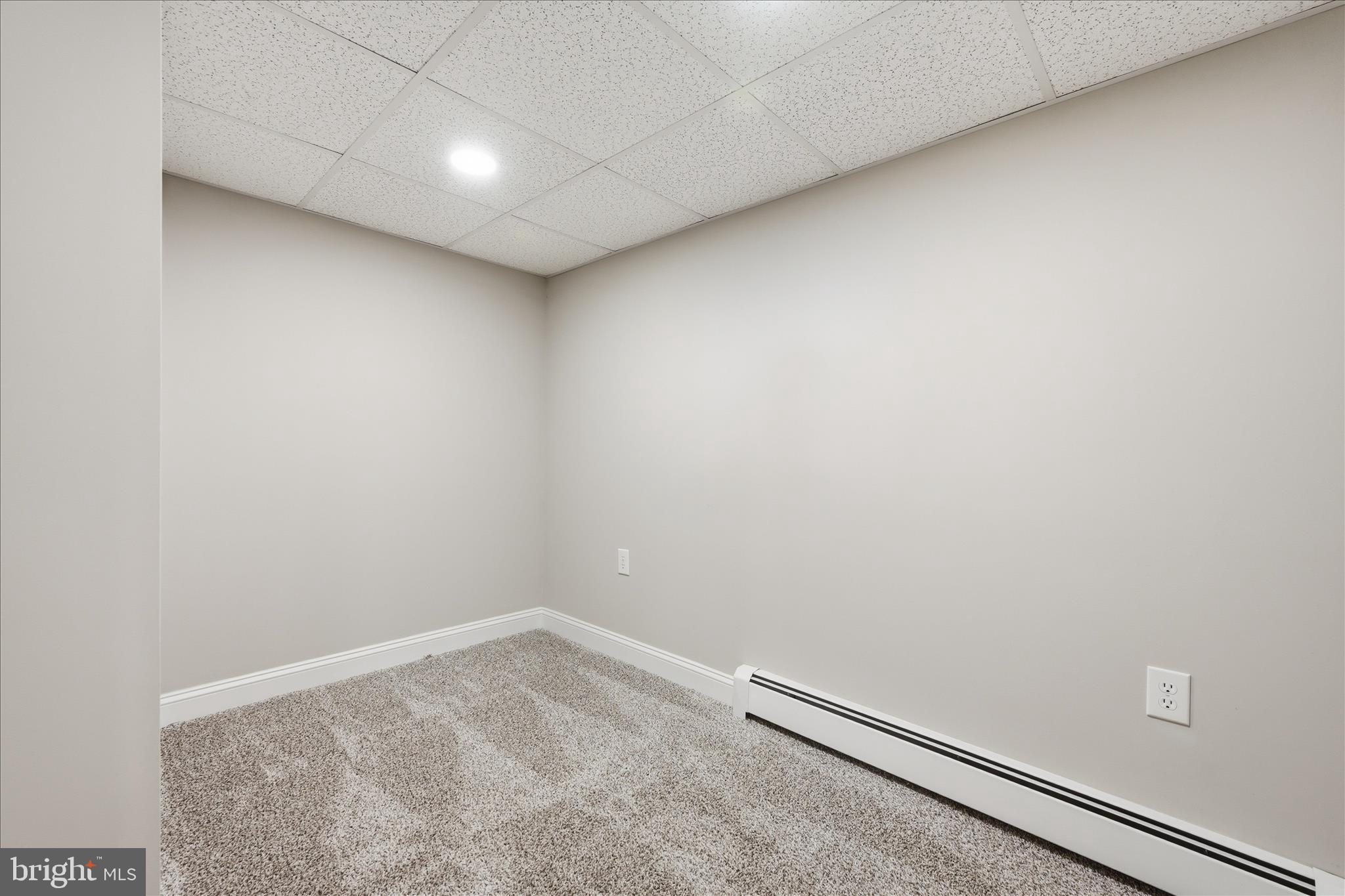 YORKVILLE - Residential