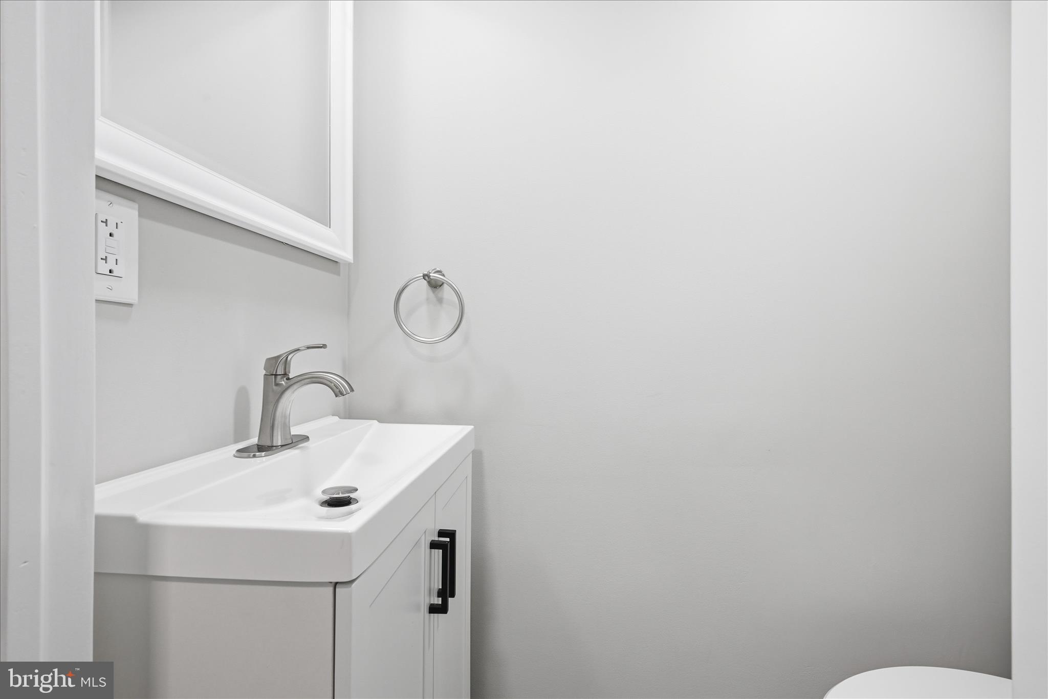 YORKVILLE - Residential