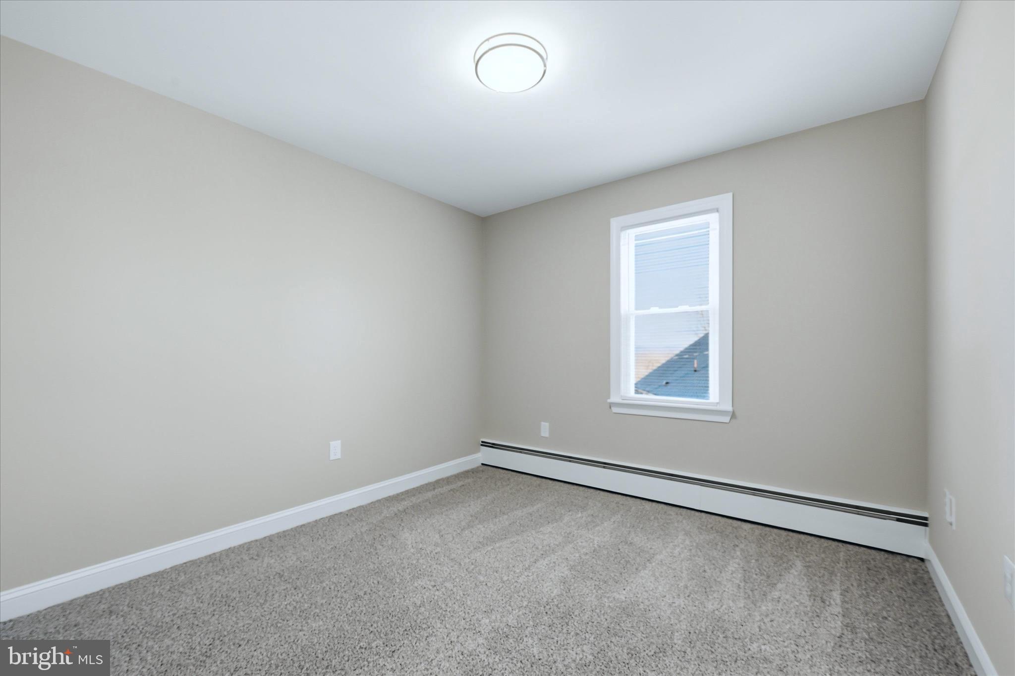 YORKVILLE - Residential