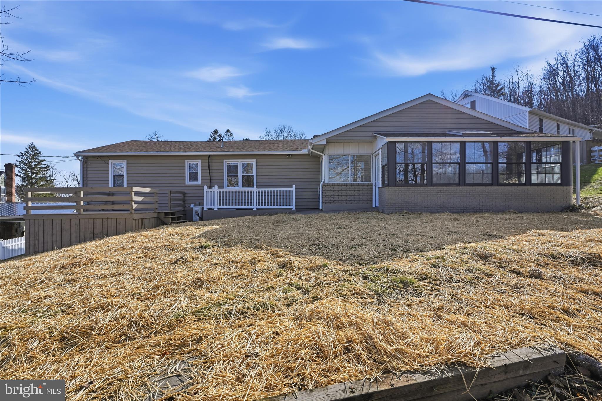 YORKVILLE - Residential