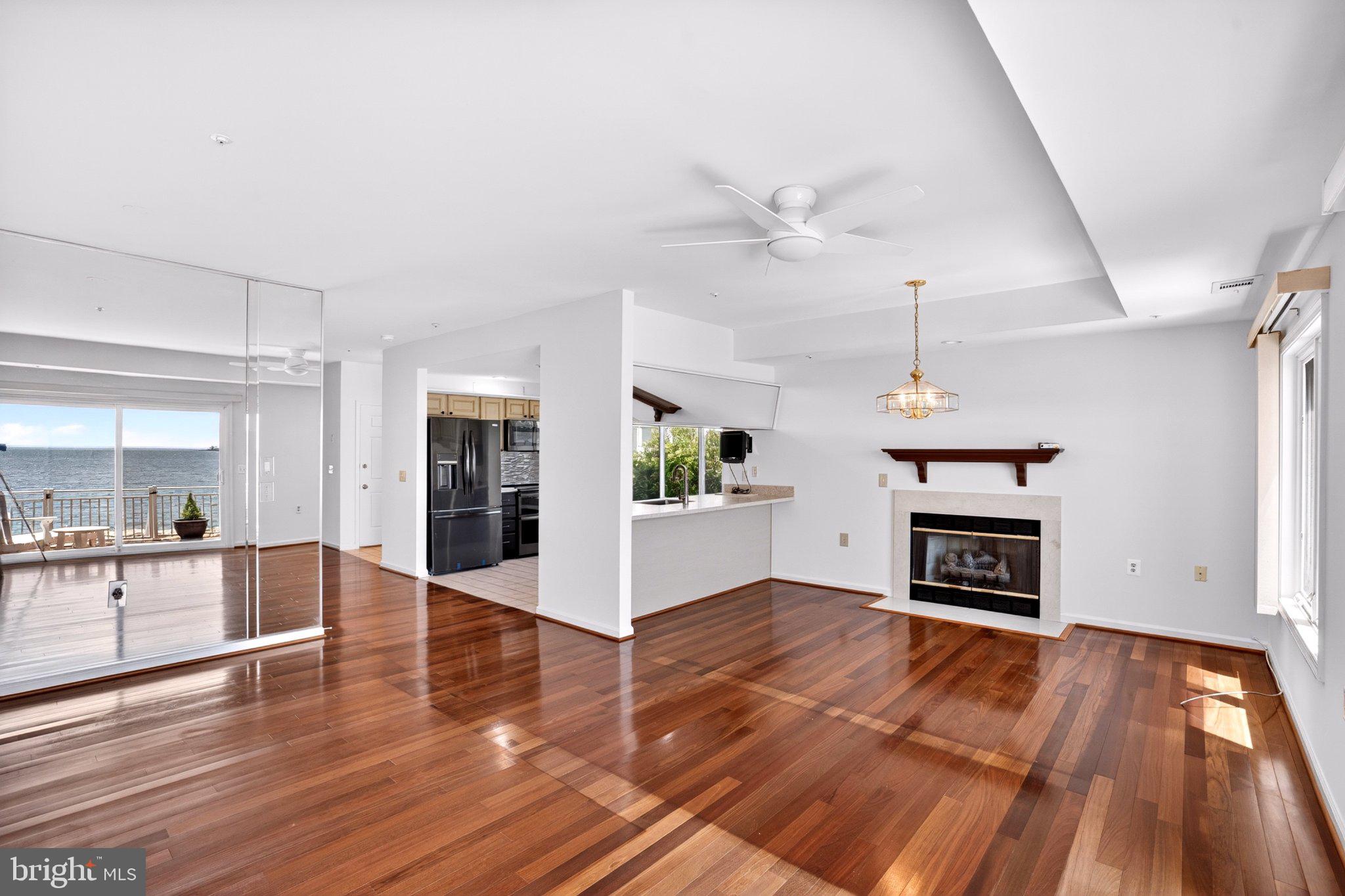 OYSTER COVE - Residential