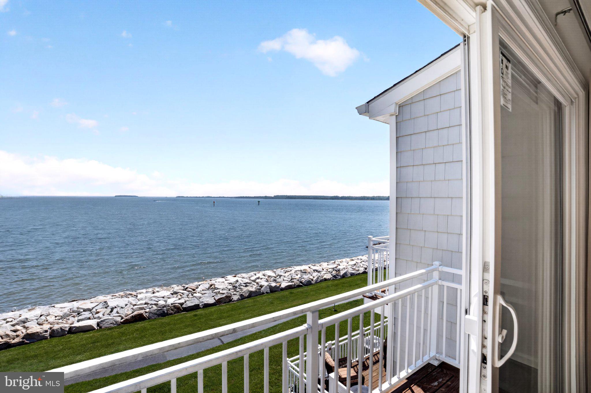 OYSTER COVE - Residential