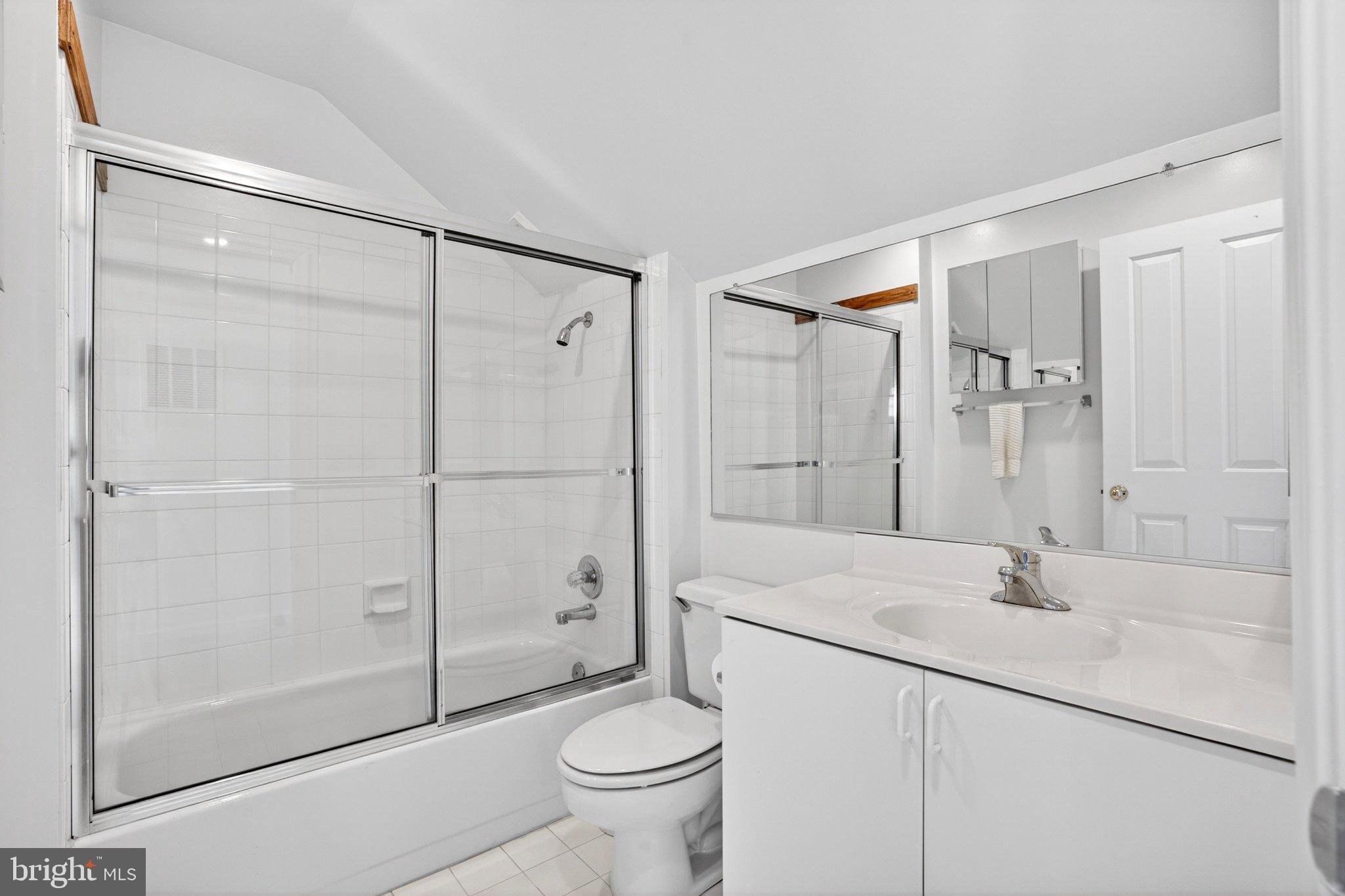 OYSTER COVE - Residential