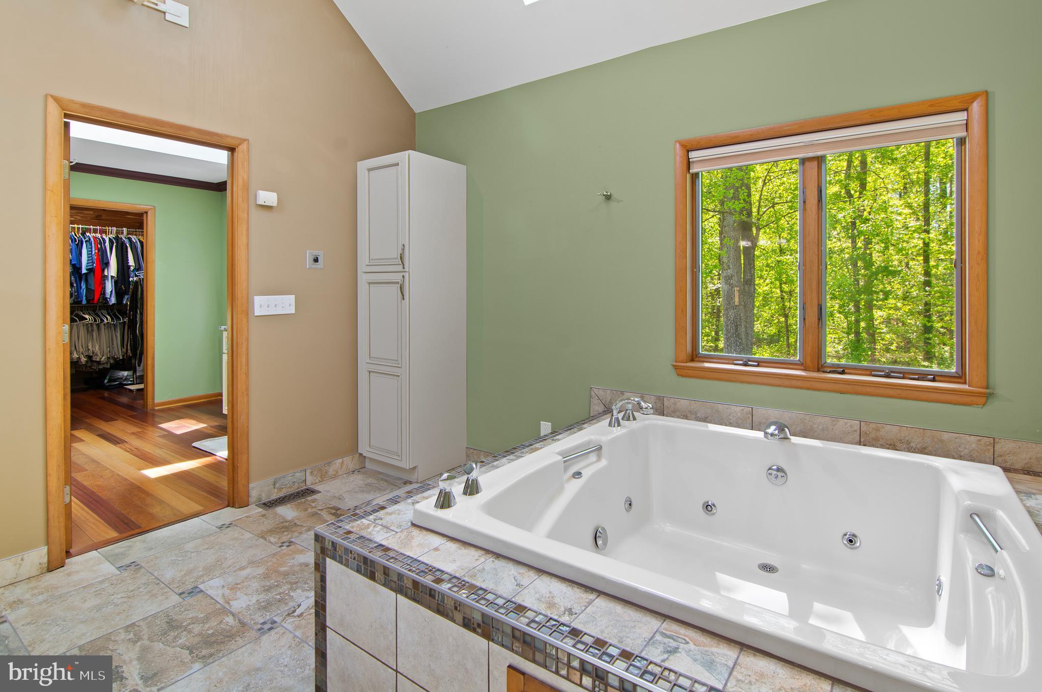 HARDESTY ESTATES - Residential