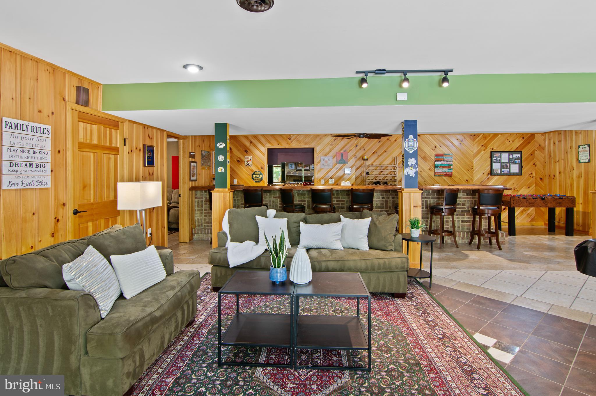 HARDESTY ESTATES - Residential