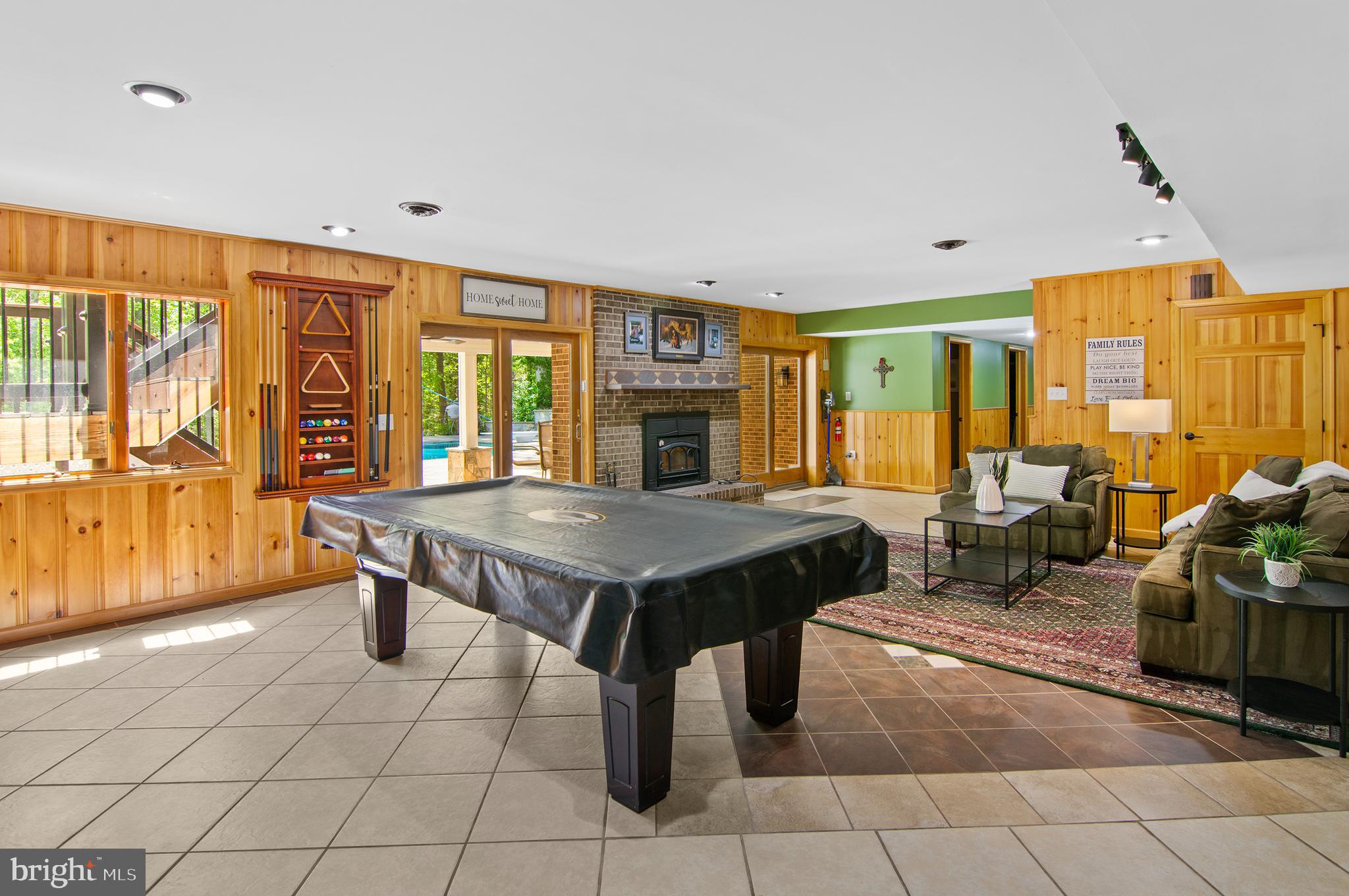 HARDESTY ESTATES - Residential