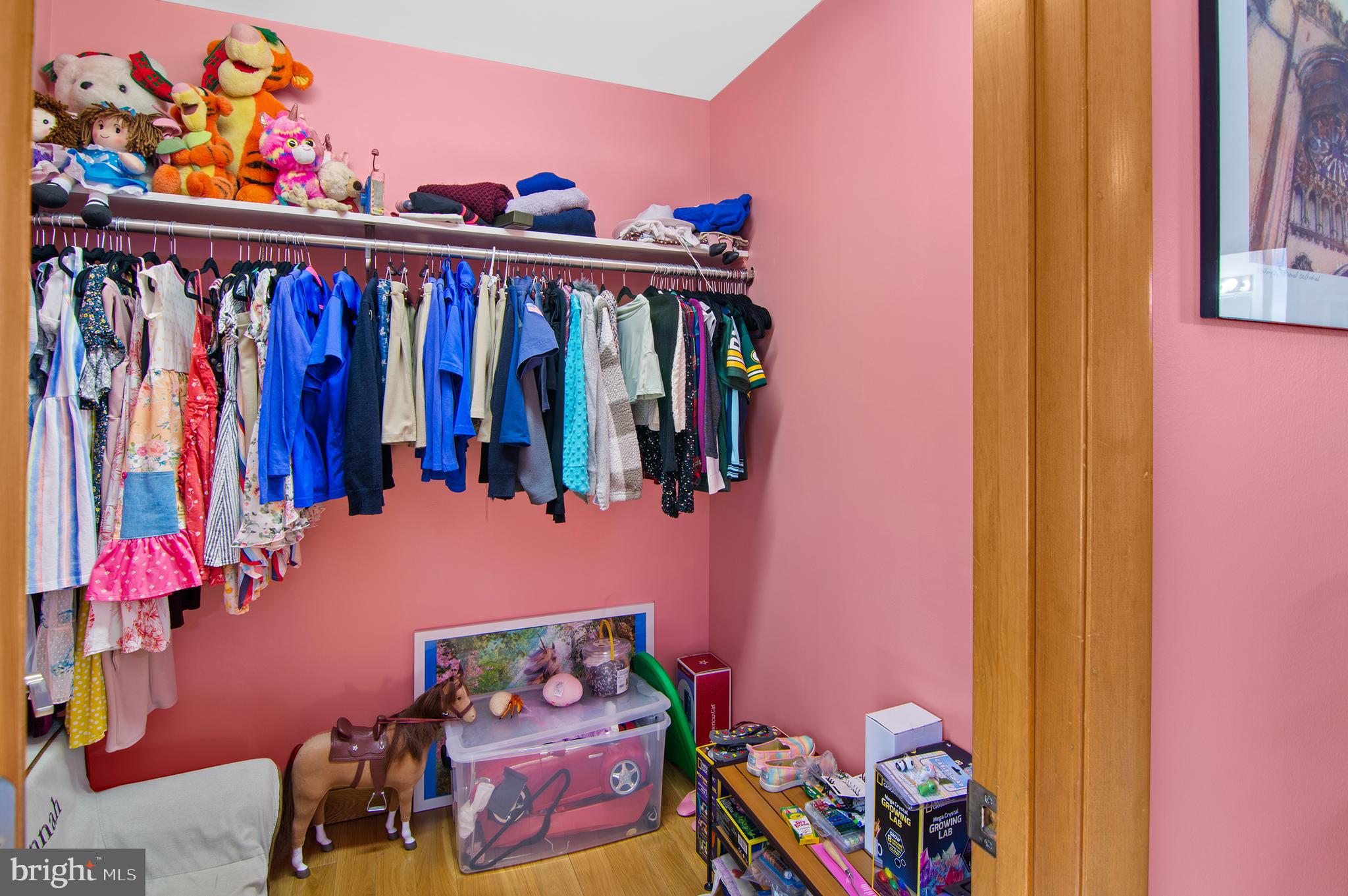 HARDESTY ESTATES - Residential