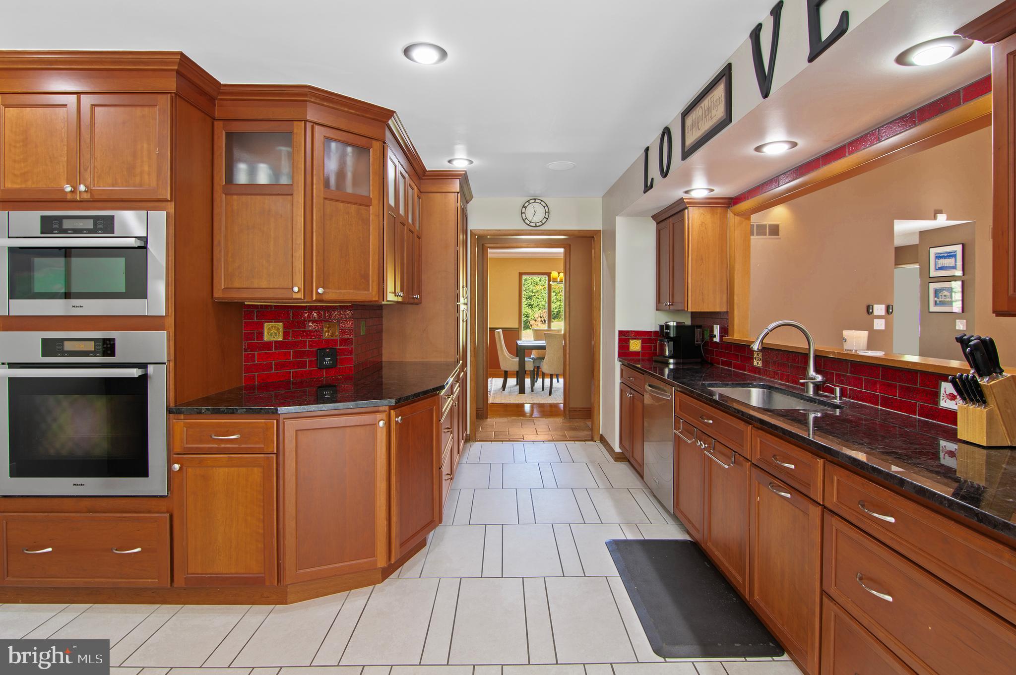 HARDESTY ESTATES - Residential