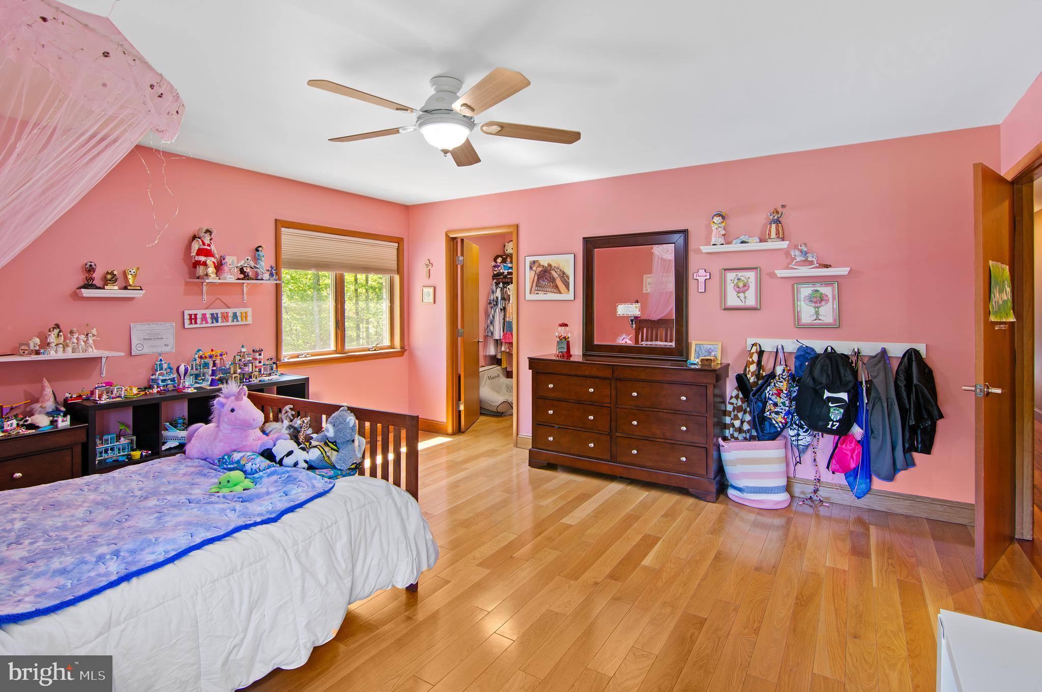 HARDESTY ESTATES - Residential