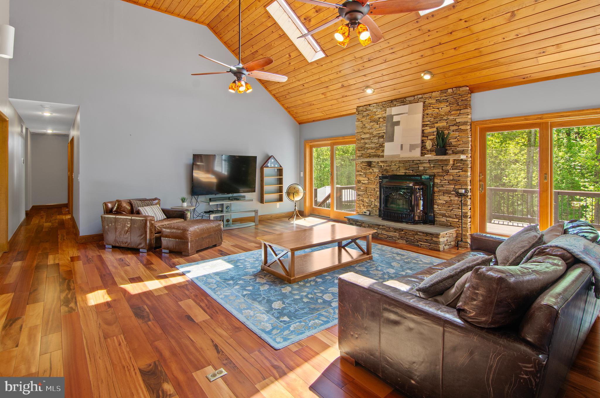 HARDESTY ESTATES - Residential