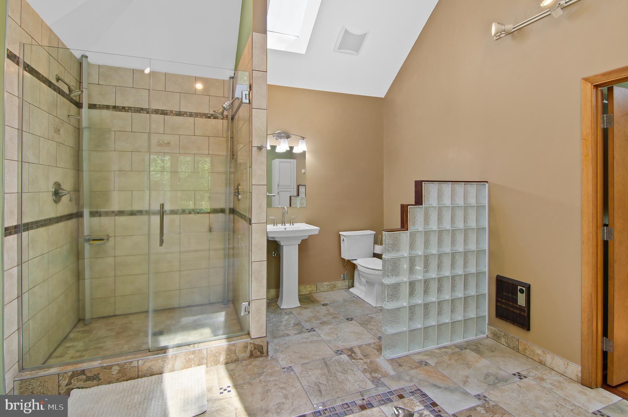 HARDESTY ESTATES - Residential