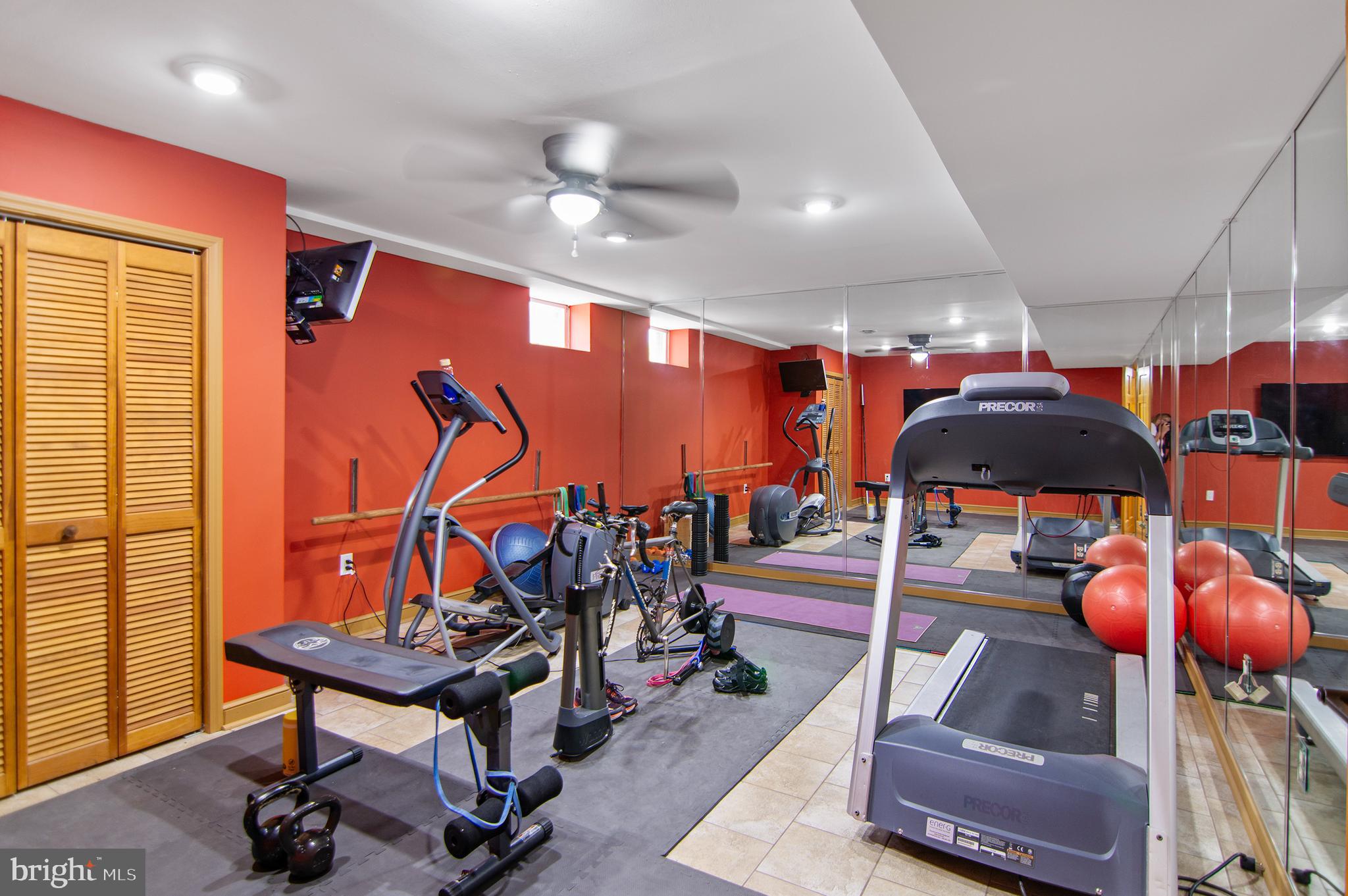 HARDESTY ESTATES - Residential