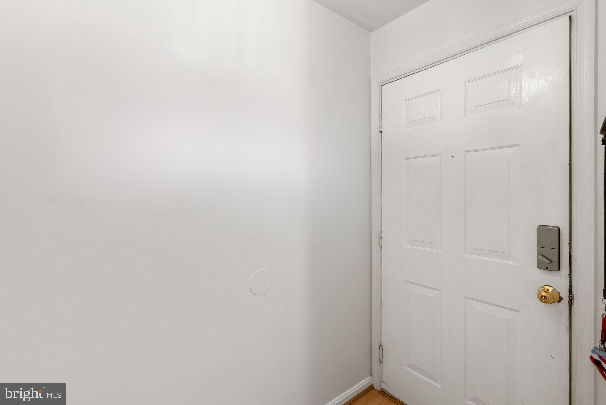 8 NORMANDY SQUARE COURT C