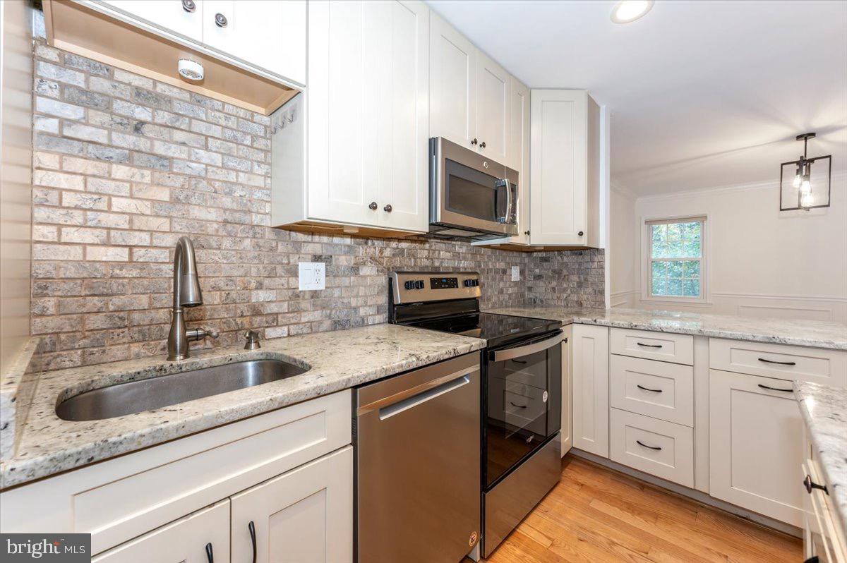 MONROVIA - Residential