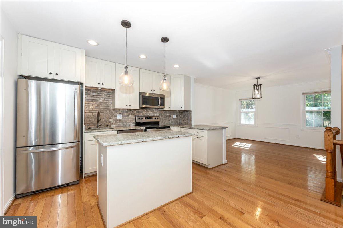 MONROVIA - Residential