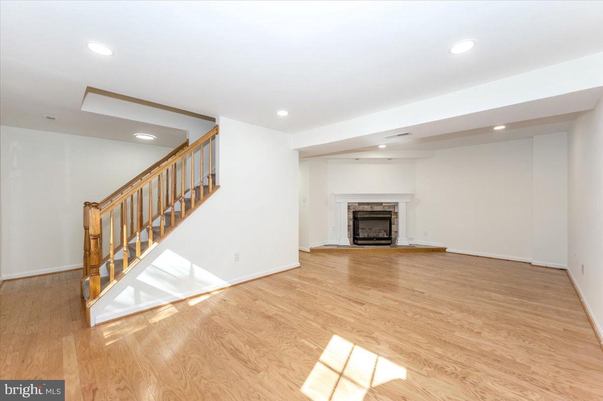 MONROVIA - Residential