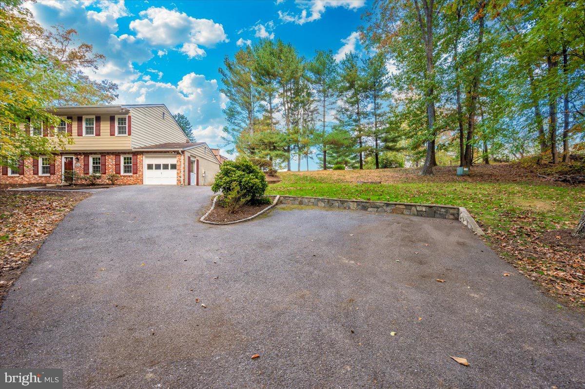 MONROVIA - Residential