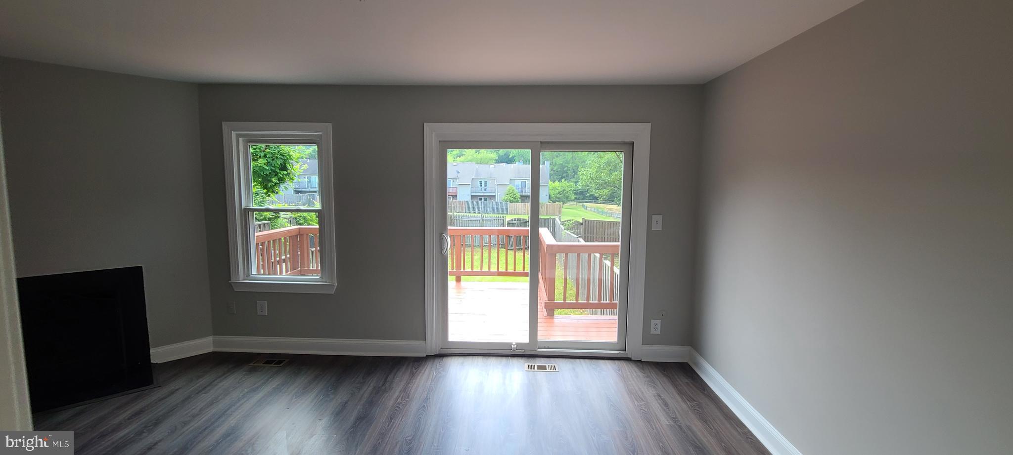 ACTON VILLAGE - Residential