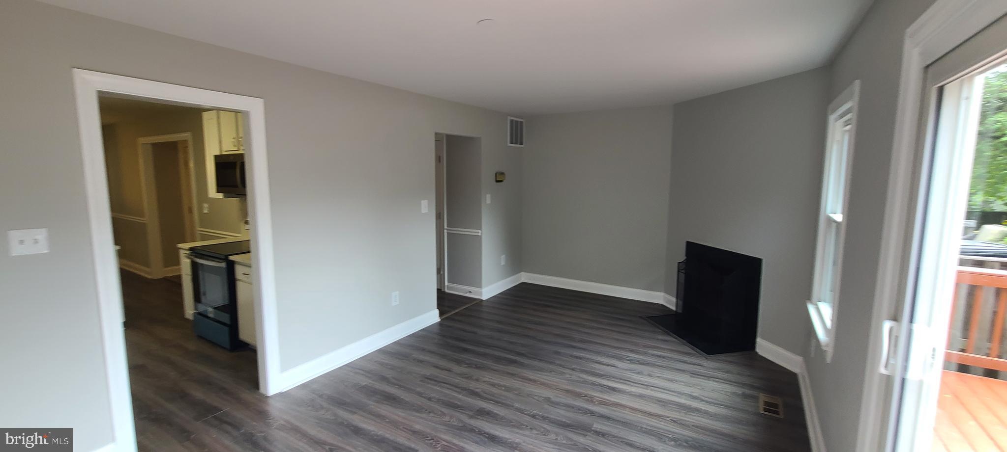 ACTON VILLAGE - Residential