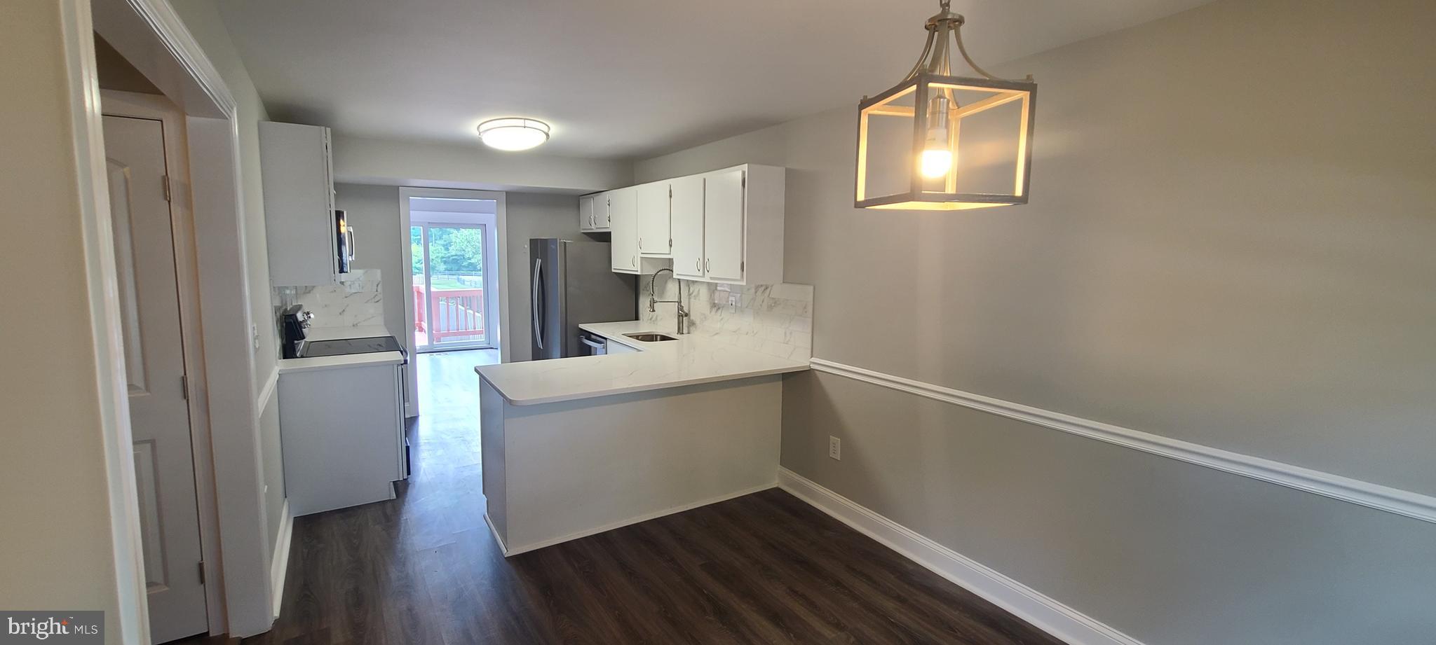 ACTON VILLAGE - Residential