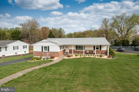 608 SHIPLEY ROAD LINTHICUM HEIGHTS MD 21090