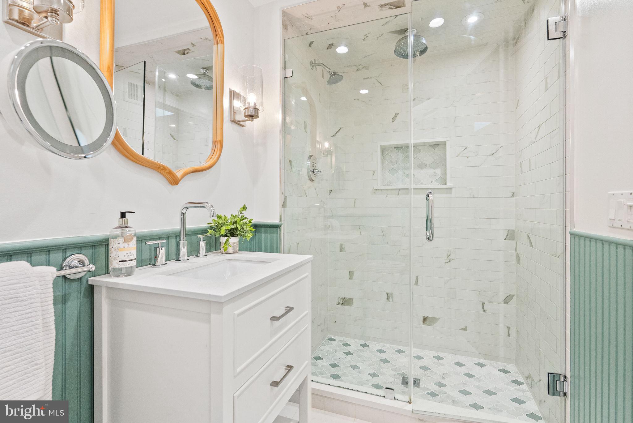 SEMINARY RIDGE - Residential