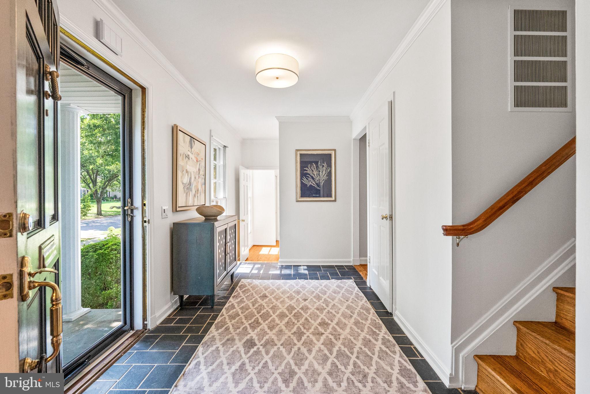 SEMINARY RIDGE - Residential