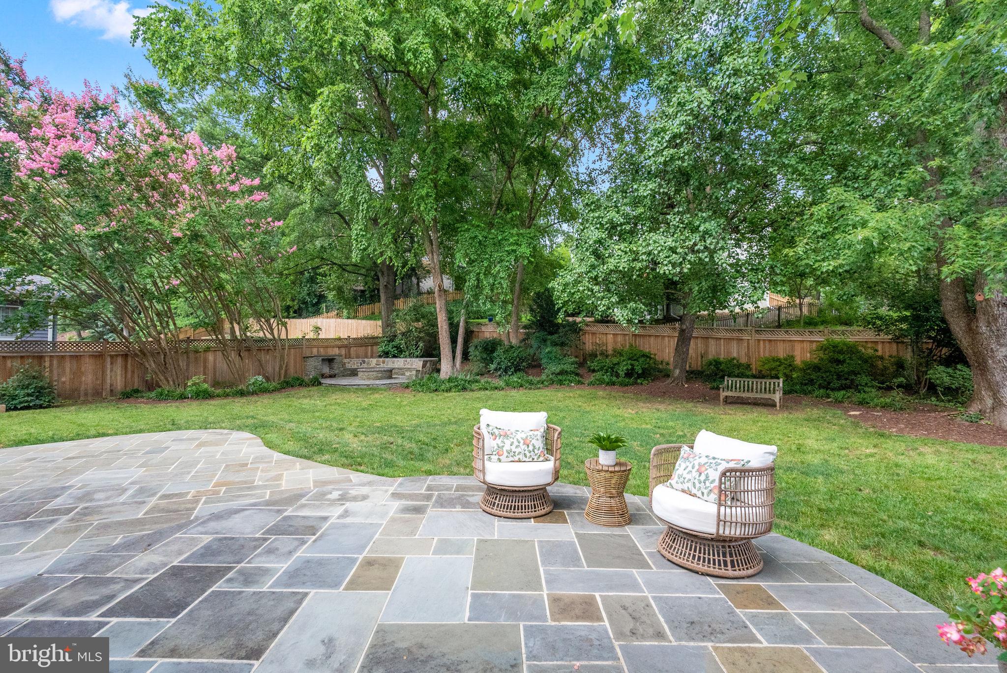 SEMINARY RIDGE - Residential