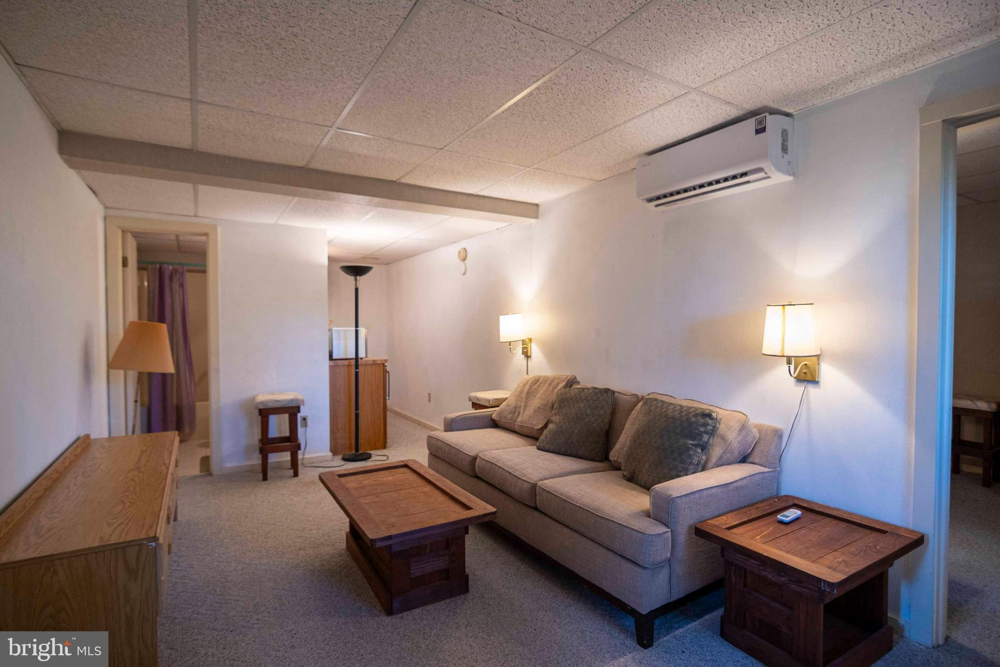 LAKEVIEW - Residential