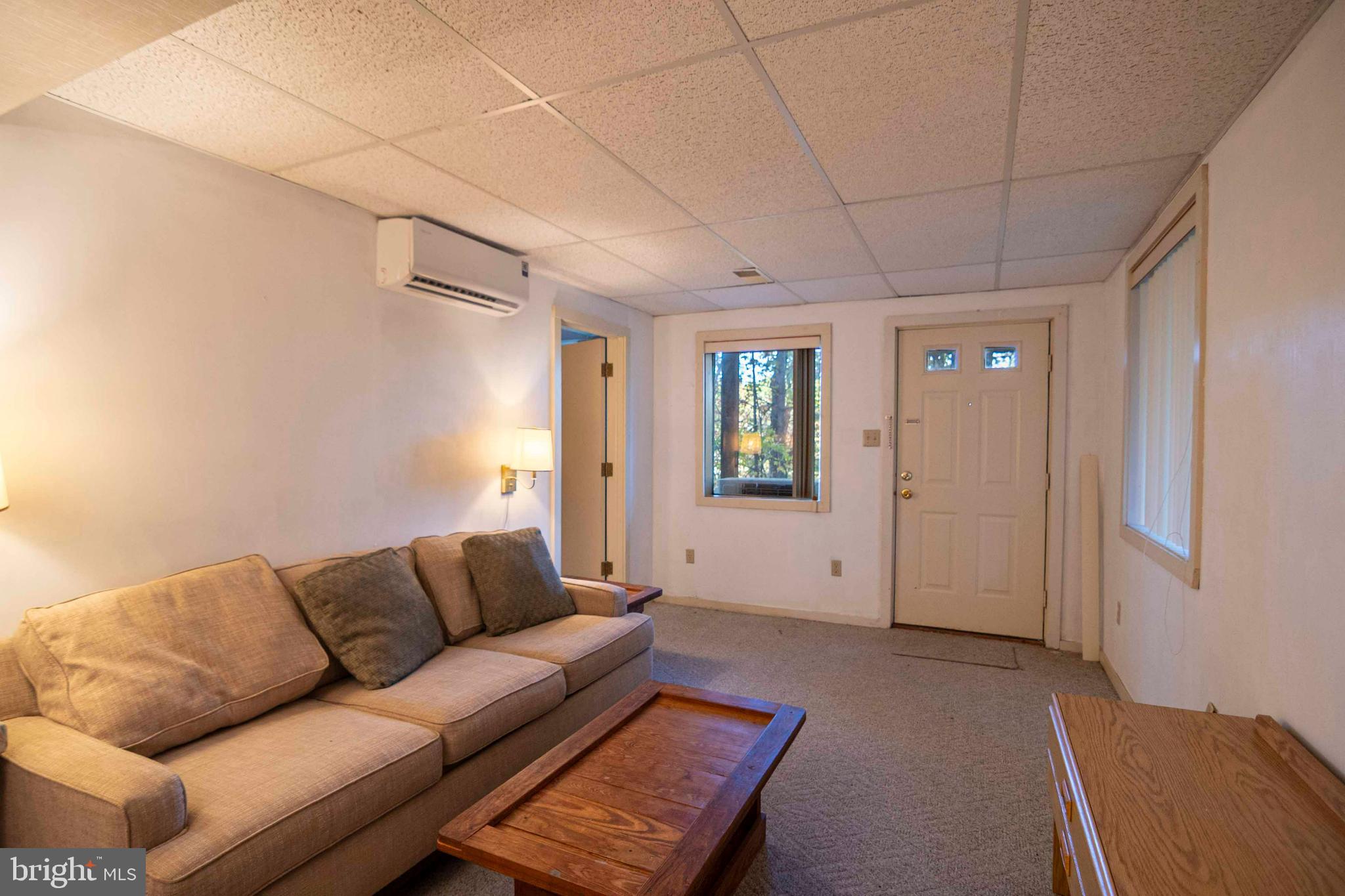 LAKEVIEW - Residential