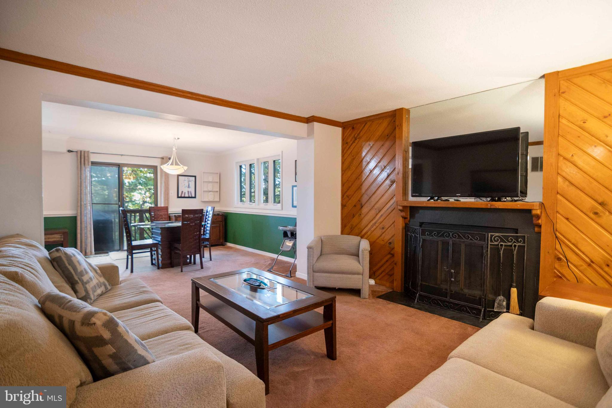 LAKEVIEW - Residential