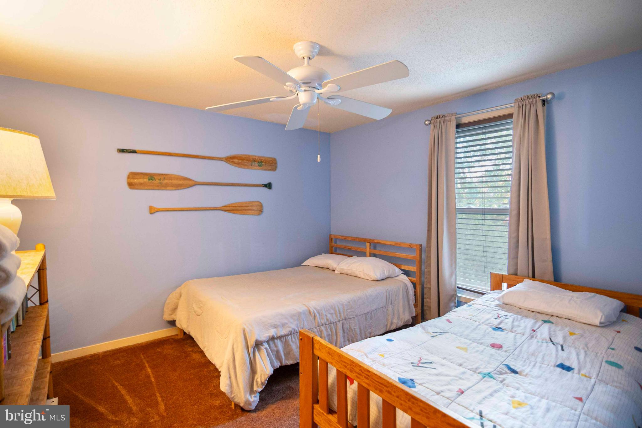 LAKEVIEW - Residential