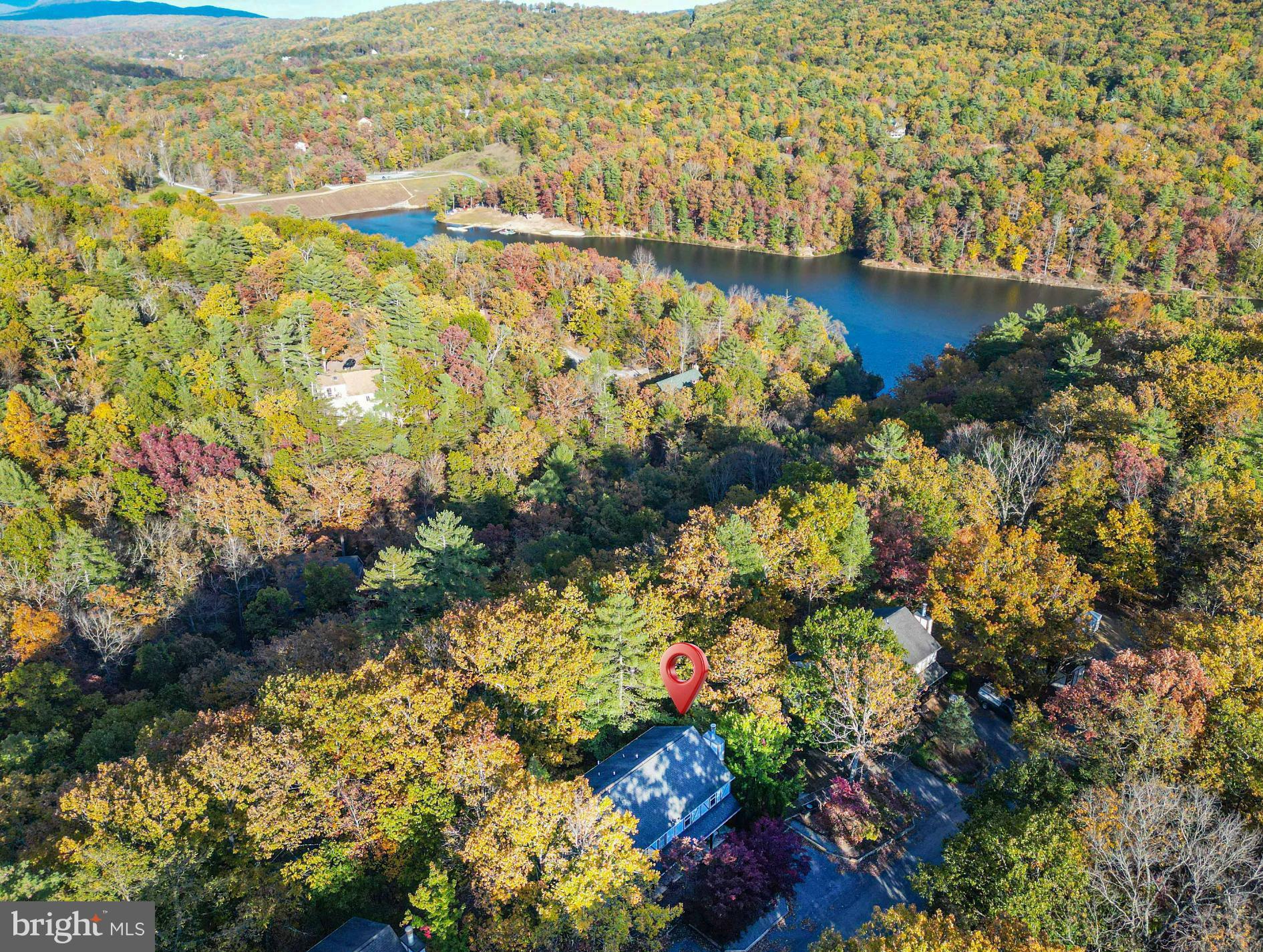 LAKEVIEW - Residential