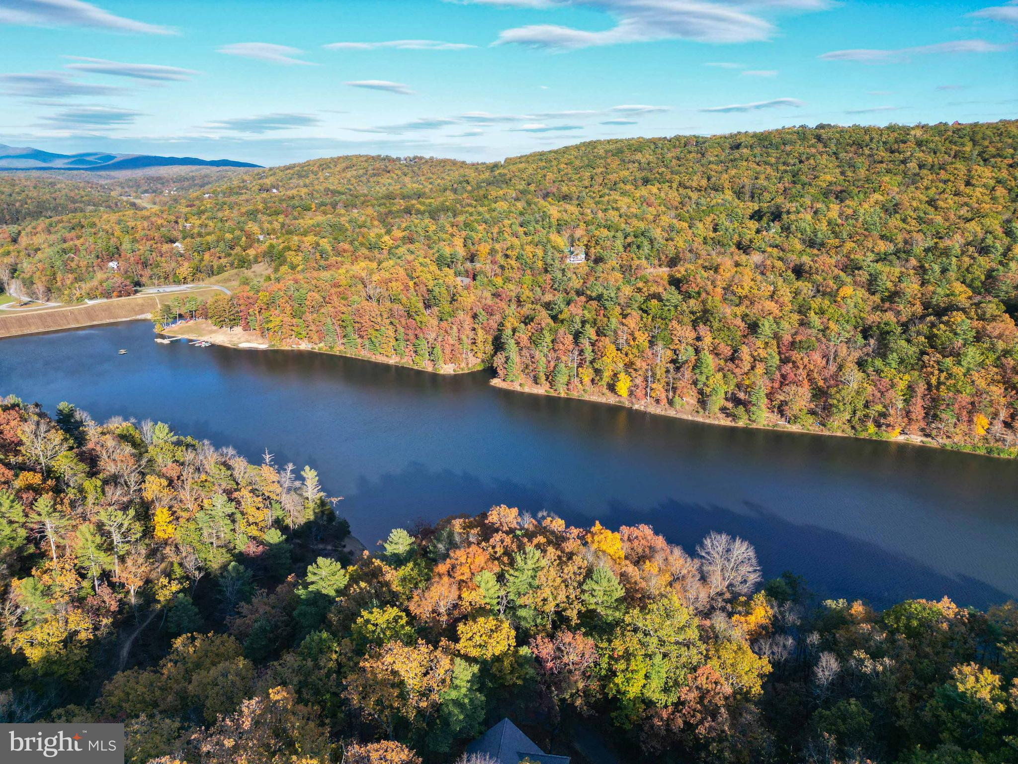 LAKEVIEW - Residential