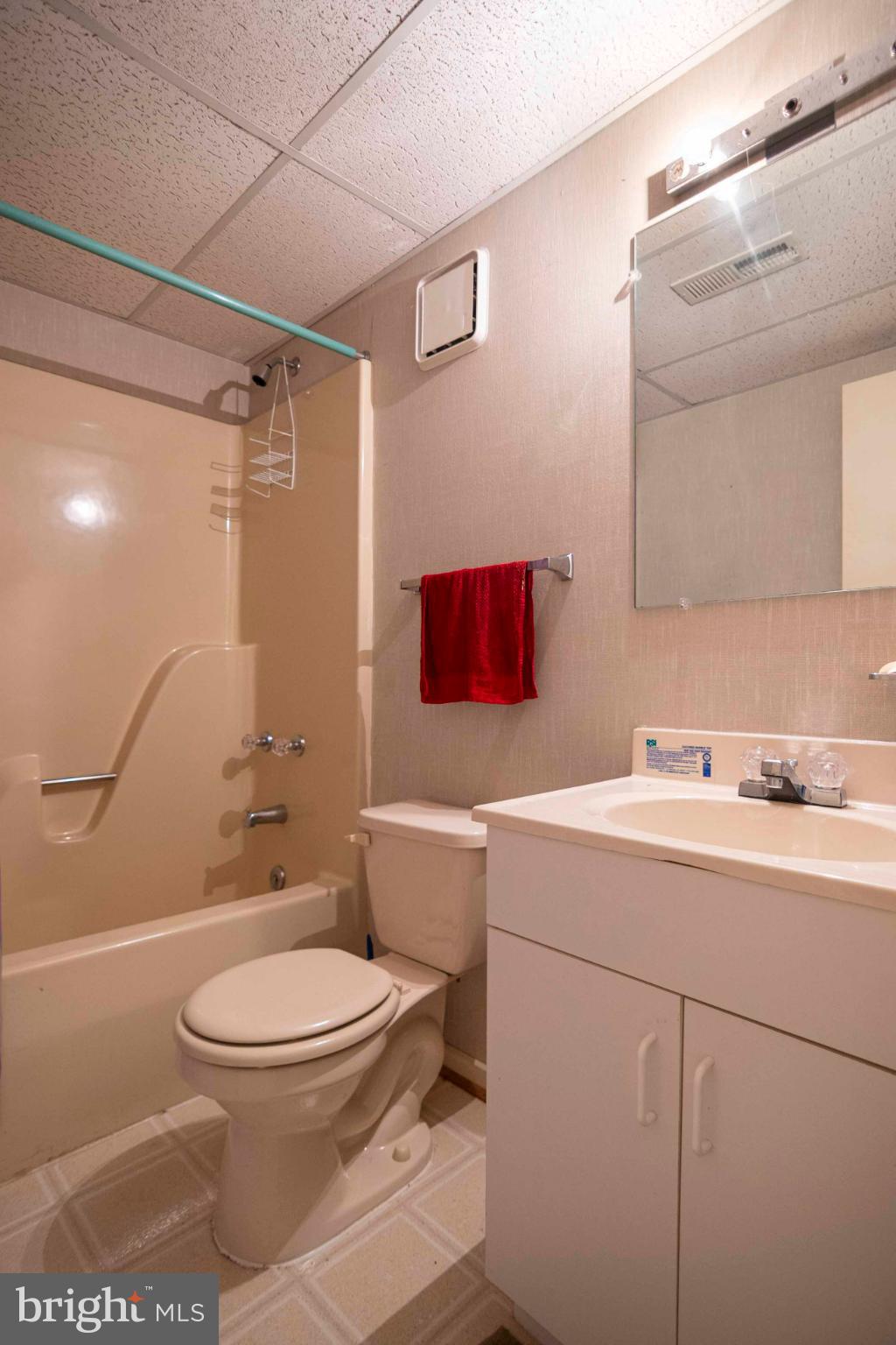 LAKEVIEW - Residential