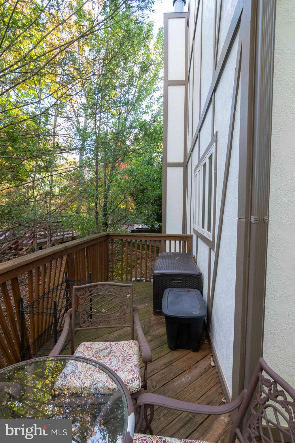 LAKEVIEW - Residential