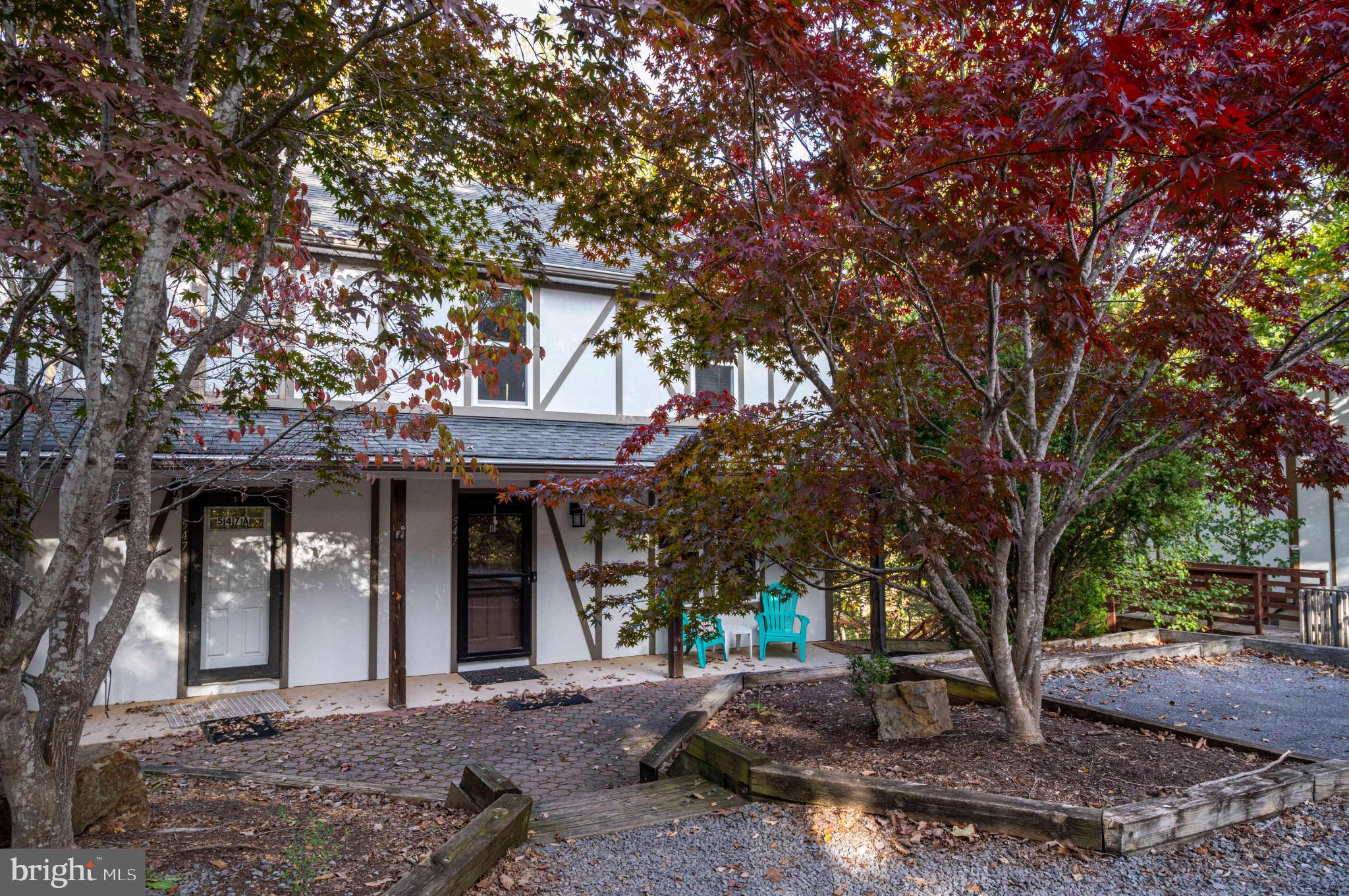 547 KING STREET B 17B