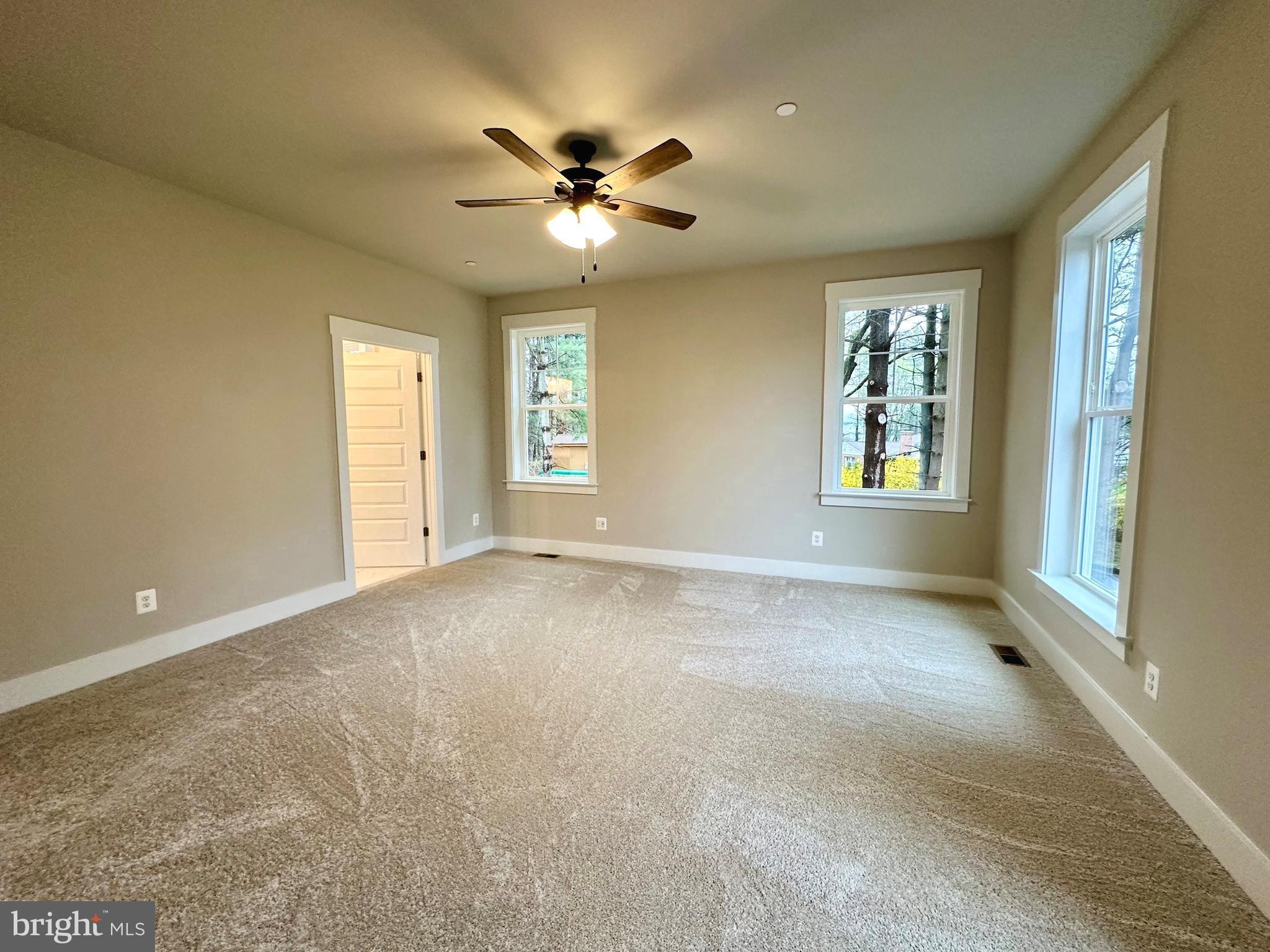 MONKTON - Residential