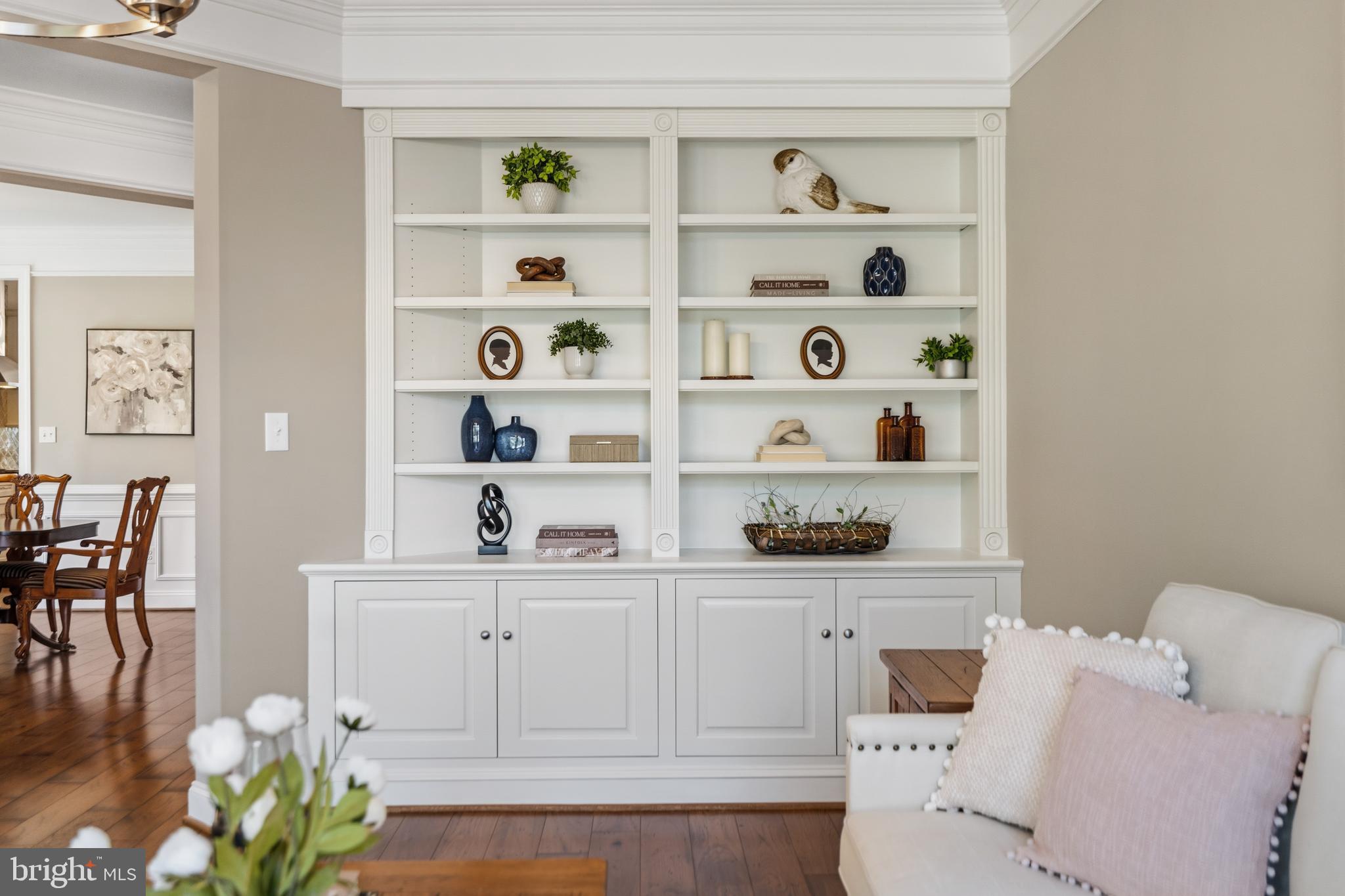 BROADLANDS SOUTH - Residential
