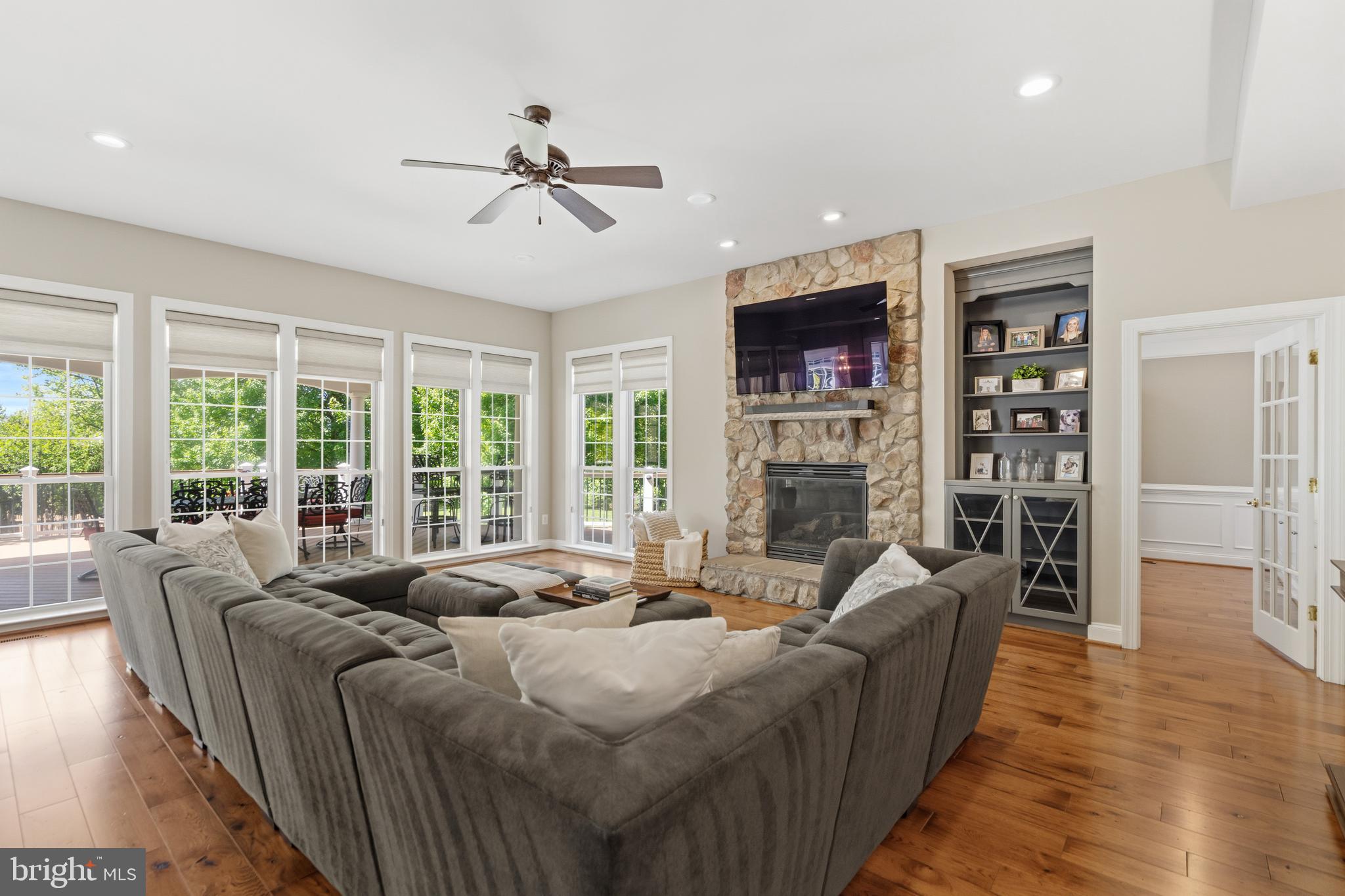 BROADLANDS SOUTH - Residential