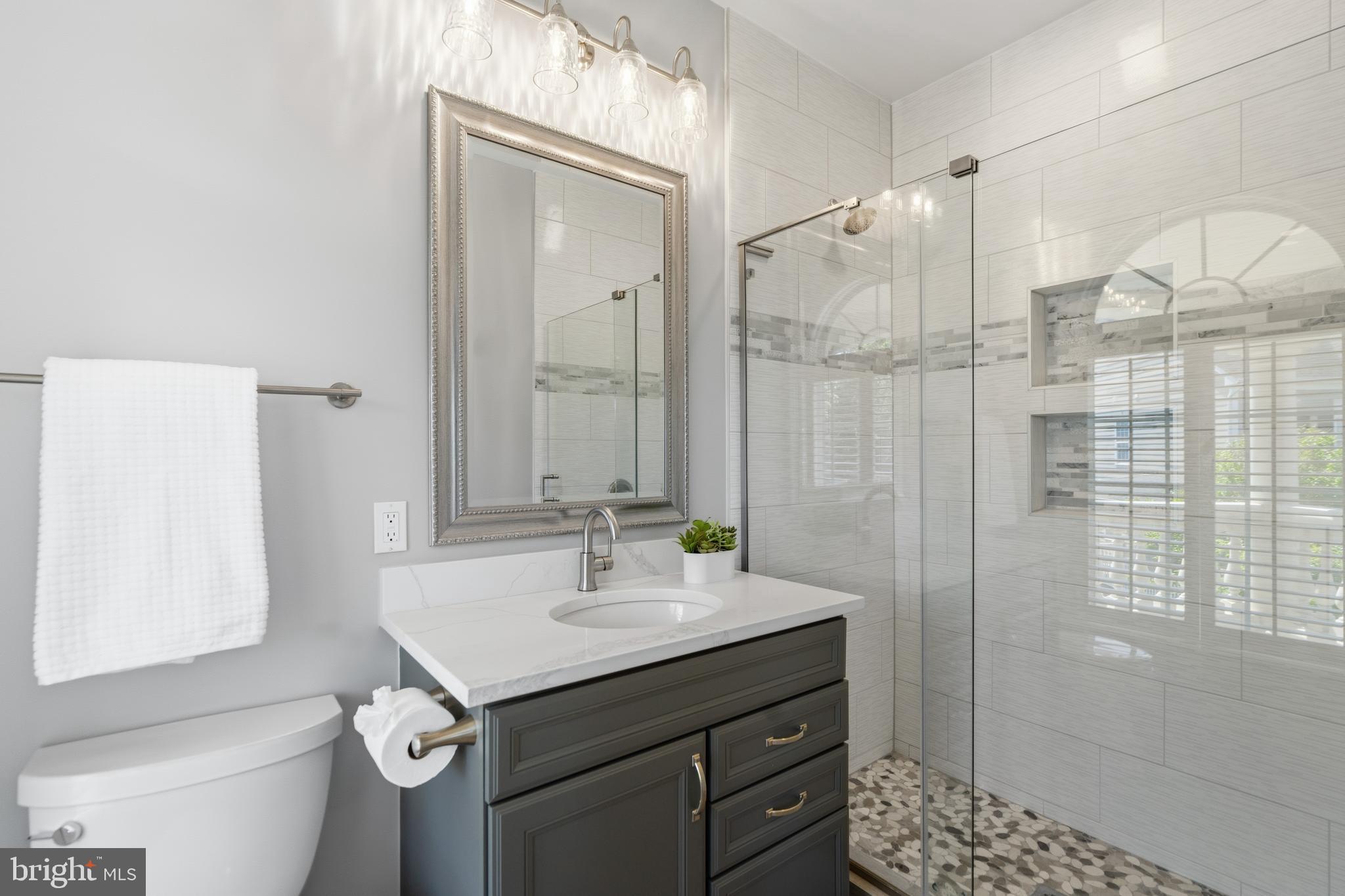 BROADLANDS SOUTH - Residential