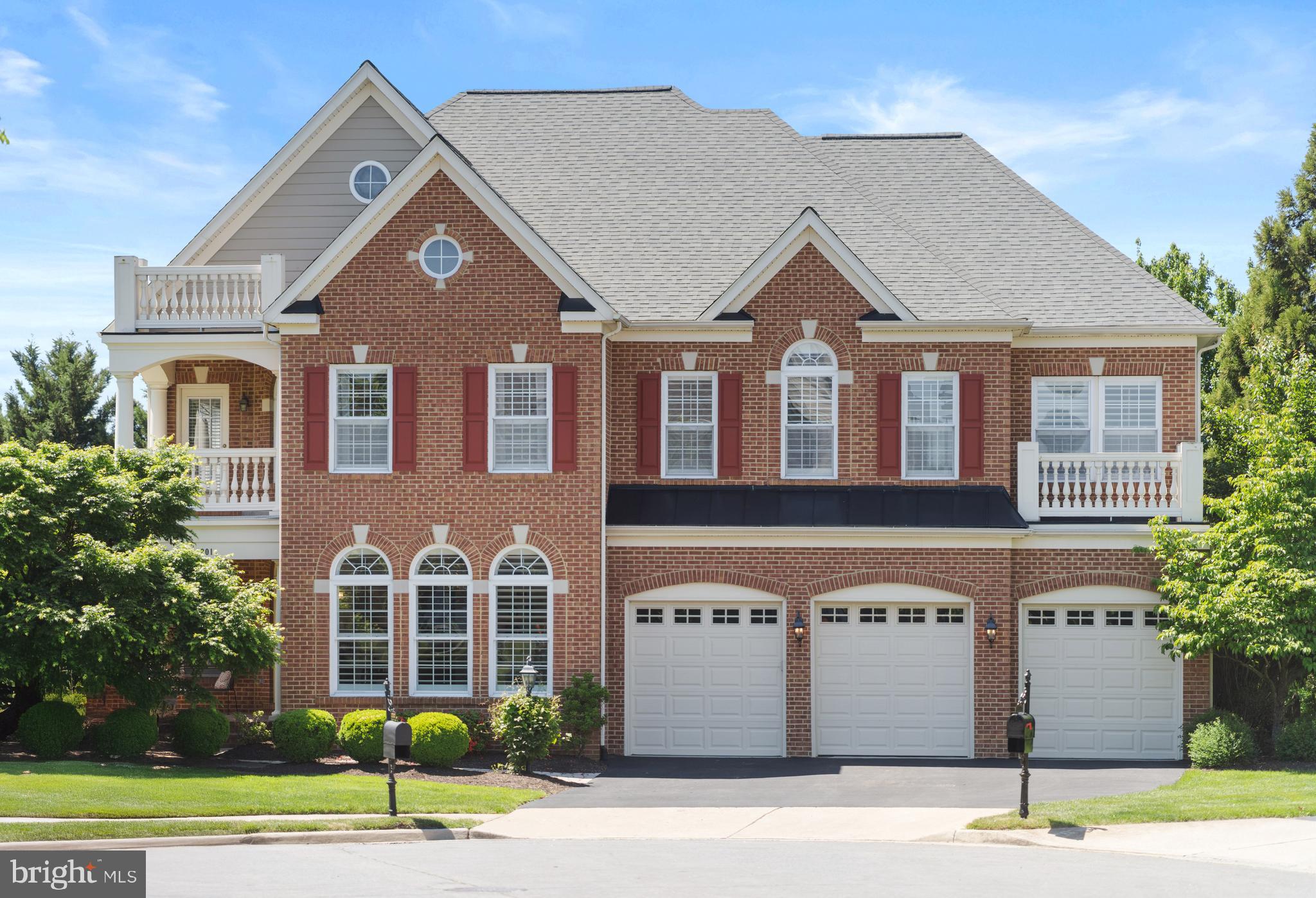 BROADLANDS SOUTH - Residential