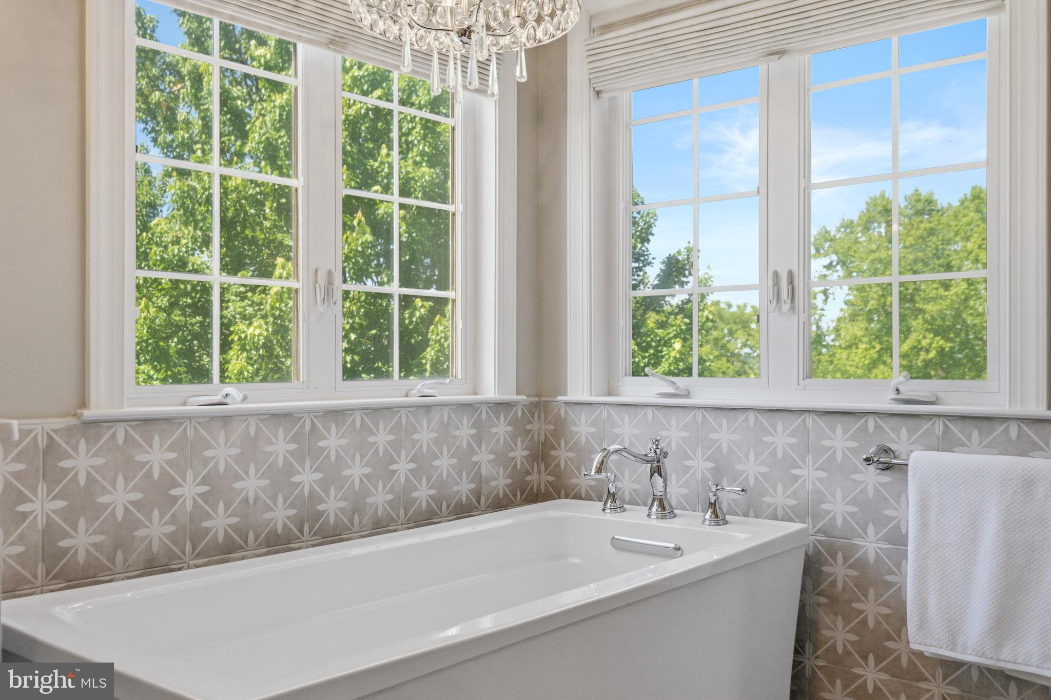 BROADLANDS SOUTH - Residential