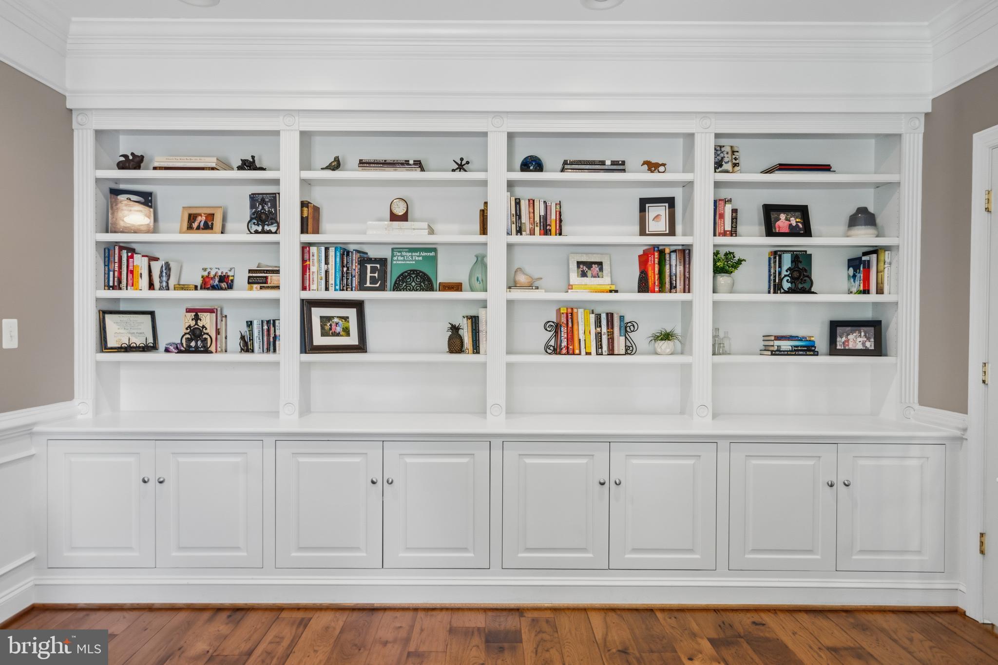BROADLANDS SOUTH - Residential