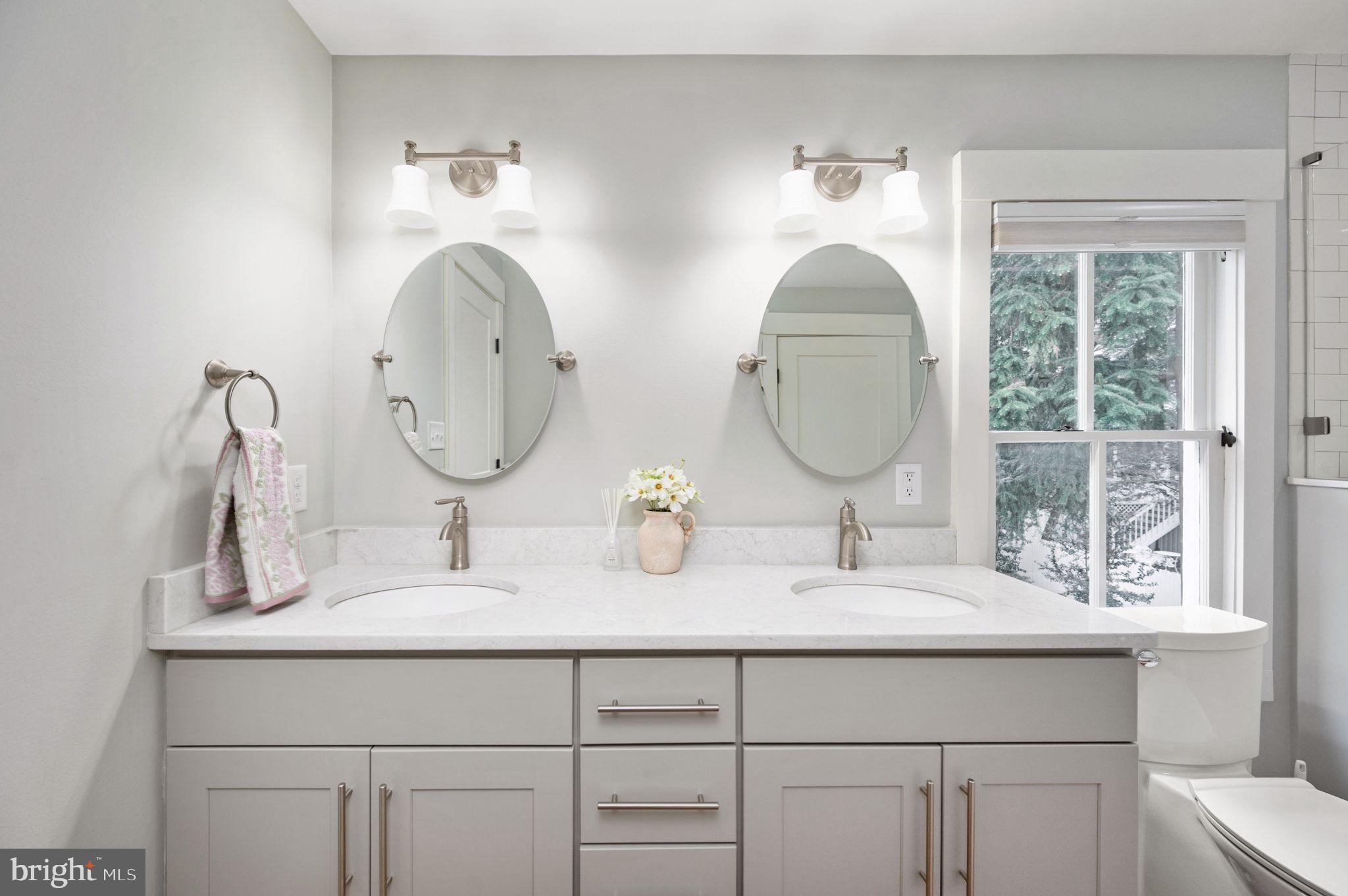 DOWNTOWN FREDERICKSBURG - Residential