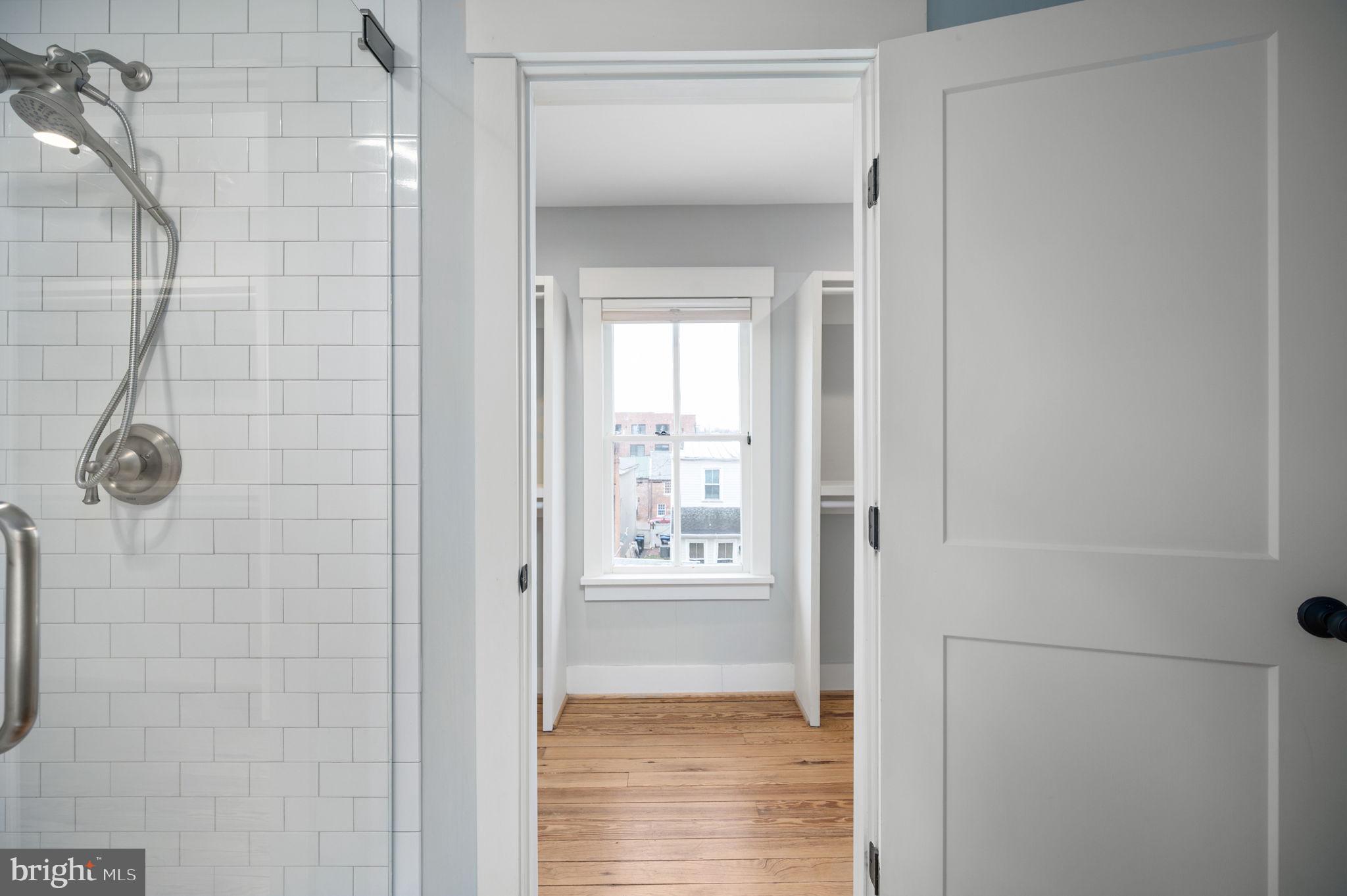 DOWNTOWN FREDERICKSBURG - Residential